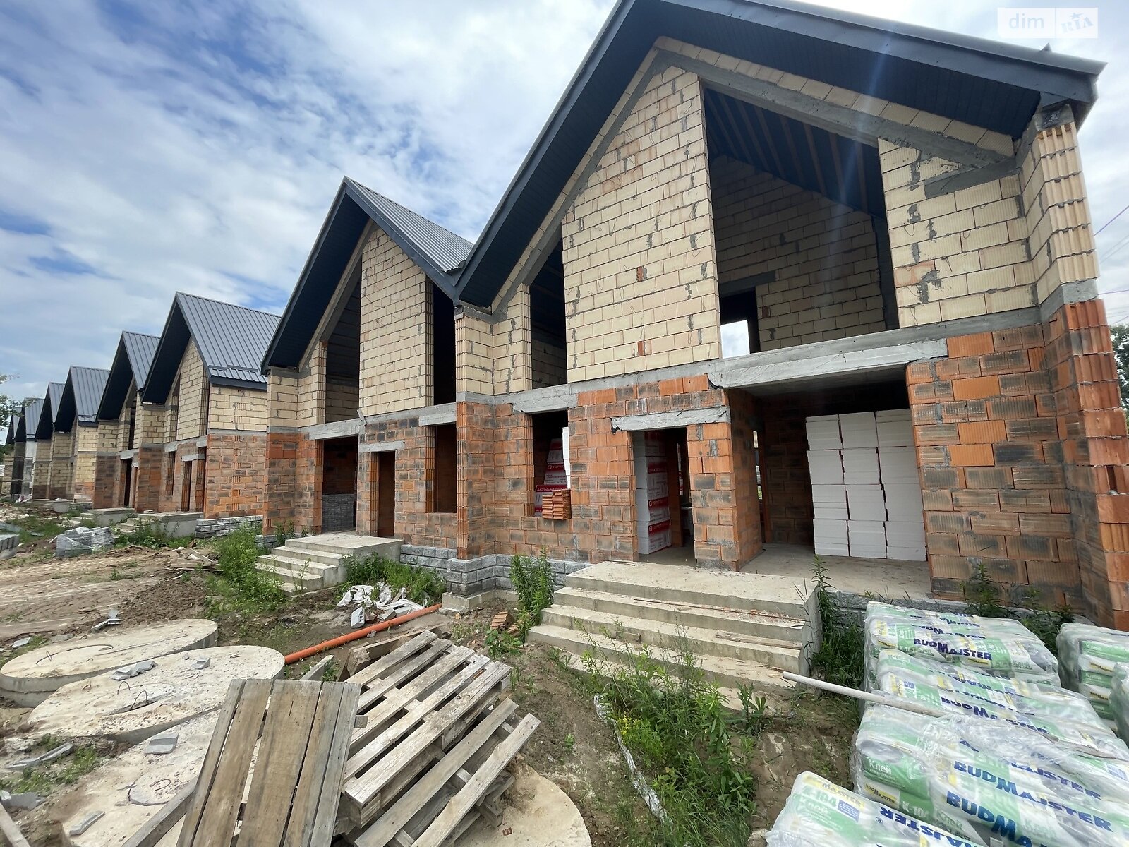 Продажа части дома в Иванковичах, 5 комнат фото 1 Продажа части дома в Иванковичах, 5 комнат фото 1