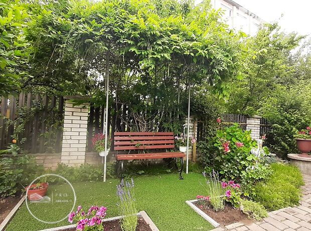 Продажа части дома в селе Черниев, Святослава Князя 30а, 3 комнаты фото 1 Продажа части дома в селе Черниев, Святослава Князя 30а, 3 комнаты фото 1
