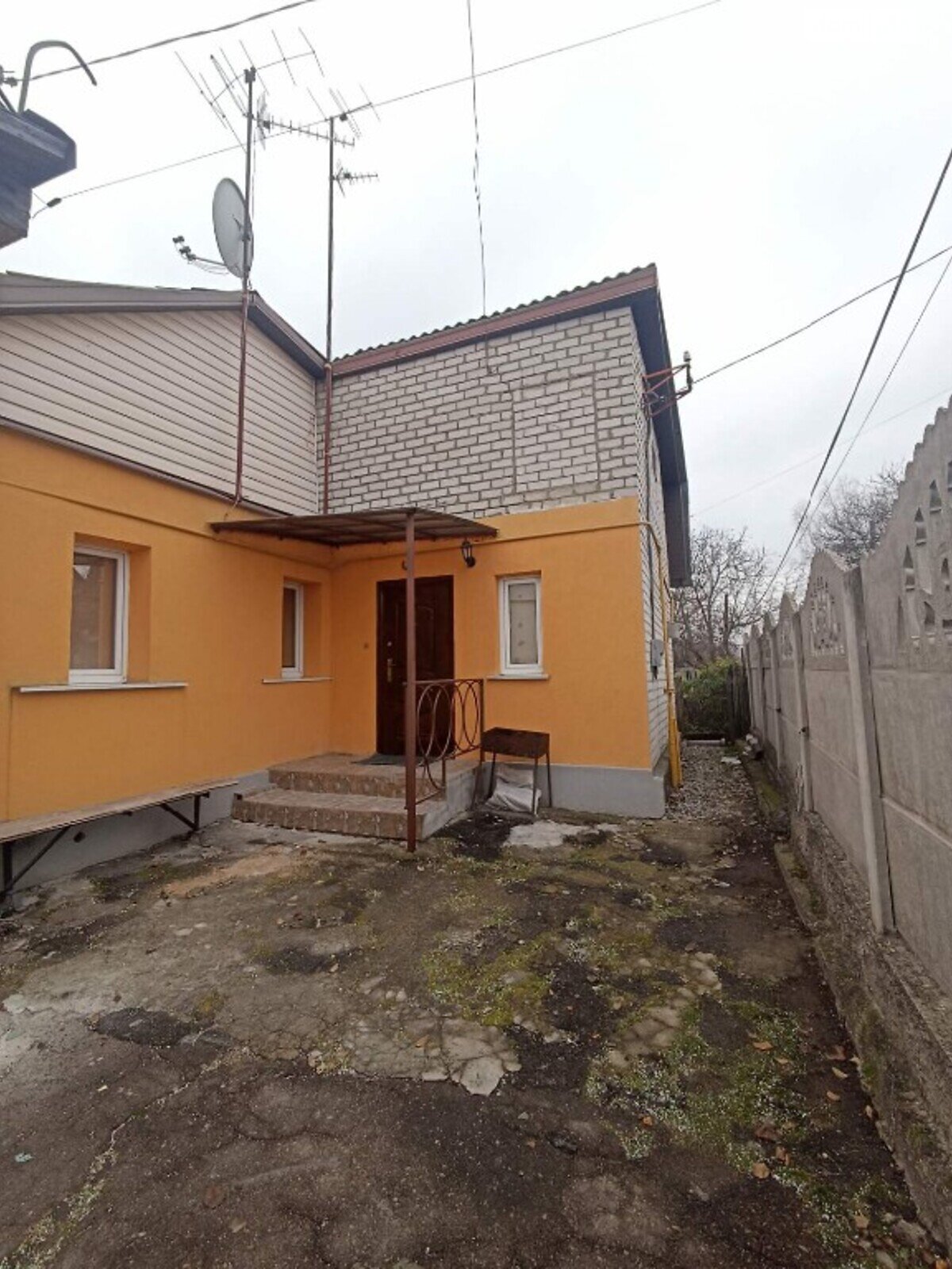 Продажа части дома в Житомире, улица Героев Пожарных, 3 комнаты фото 1 Продажа части дома в Житомире, улица Героев Пожарных, 3 комнаты фото 1