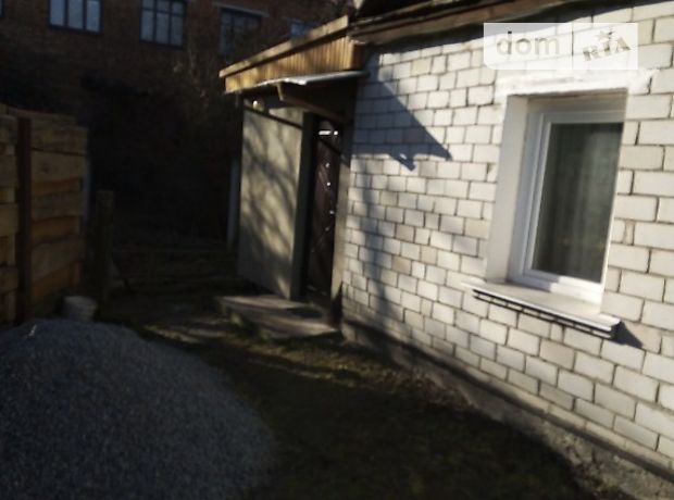 Продажа части дома в Житомире, улица Домбровского, район Сенный рынок, 1 комната фото 1 Продажа части дома в Житомире, улица Домбровского, район Сенный рынок, 1 комната фото 1