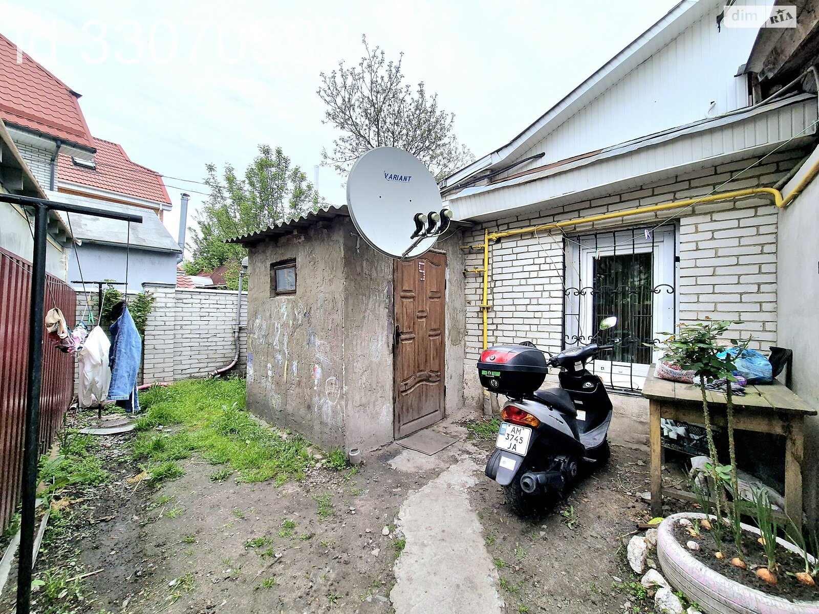 Продаж частини будинку в Житомирі, вулиця Юрка Тютюнника (Войкова), район Сінний ринок, 1 кімната фото 1 Продаж частини будинку в Житомирі, вулиця Юрка Тютюнника (Войкова), район Сінний ринок, 1 кімната фото 1