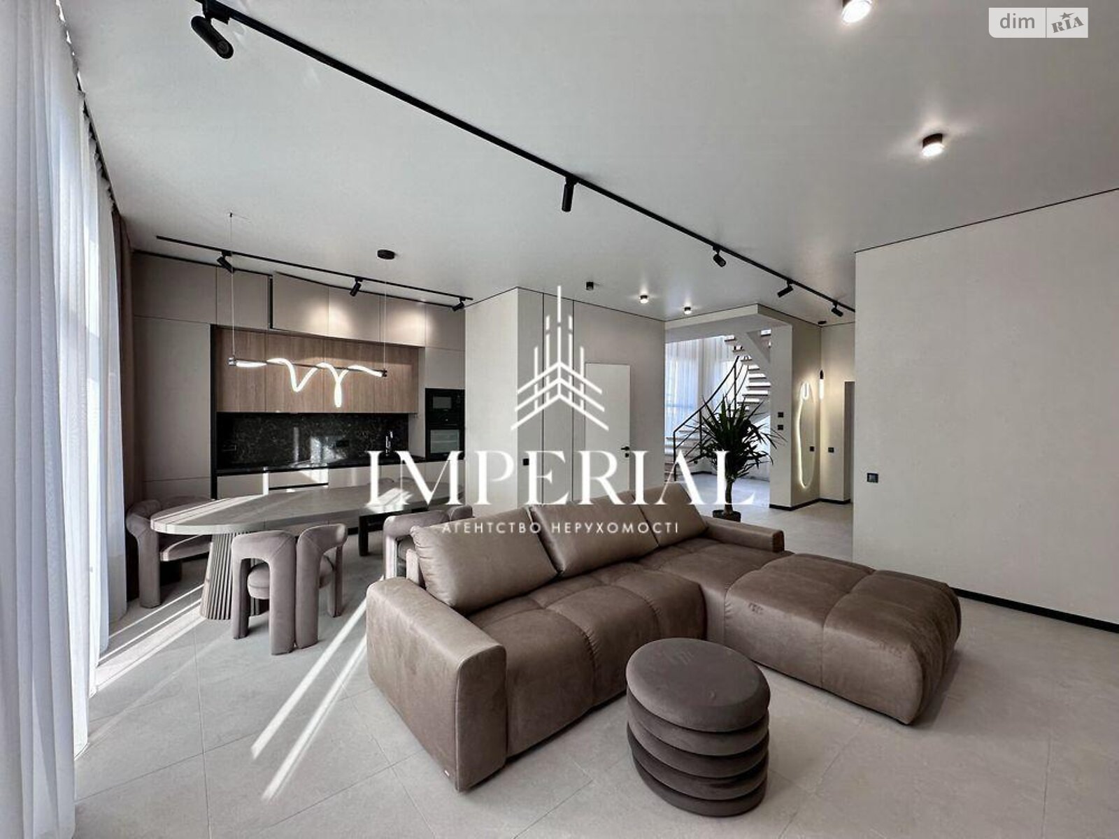 Продажа части дома в Киеве, улица Виноградная 2, район Дарницкий, 4 комнаты фото 1