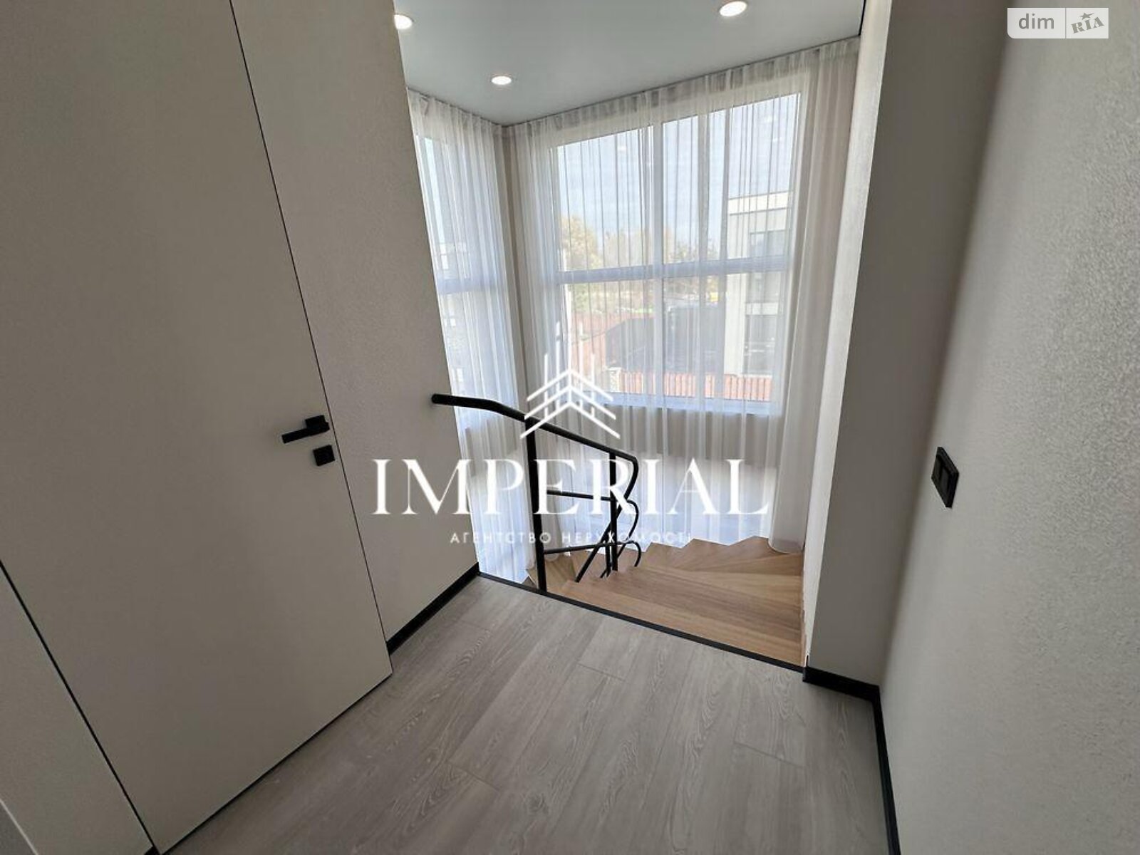 Продажа части дома в Киеве, улица Виноградная 2, район Дарницкий, 4 комнаты фото 1