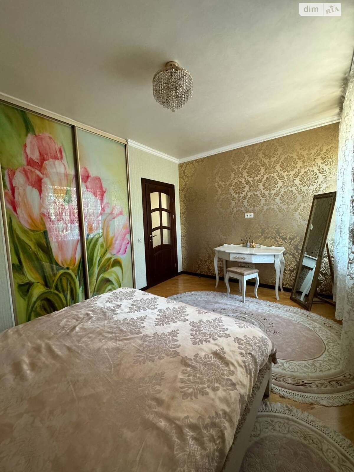 Продажа части дома в Киеве, улица Садовая, район Деснянский, 5 комнат фото 1 Продажа части дома в Киеве, улица Садовая, район Деснянский, 5 комнат фото 1