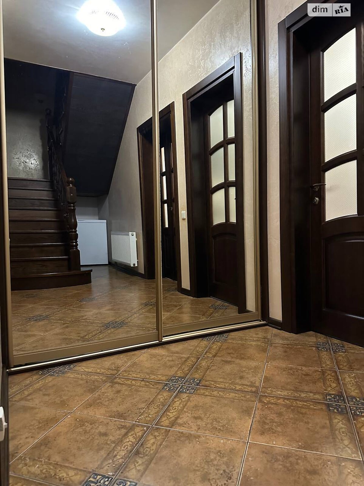 Продажа части дома в Киеве, улица Садовая, район Деснянский, 5 комнат фото 1 Продажа части дома в Киеве, улица Садовая, район Деснянский, 5 комнат фото 1