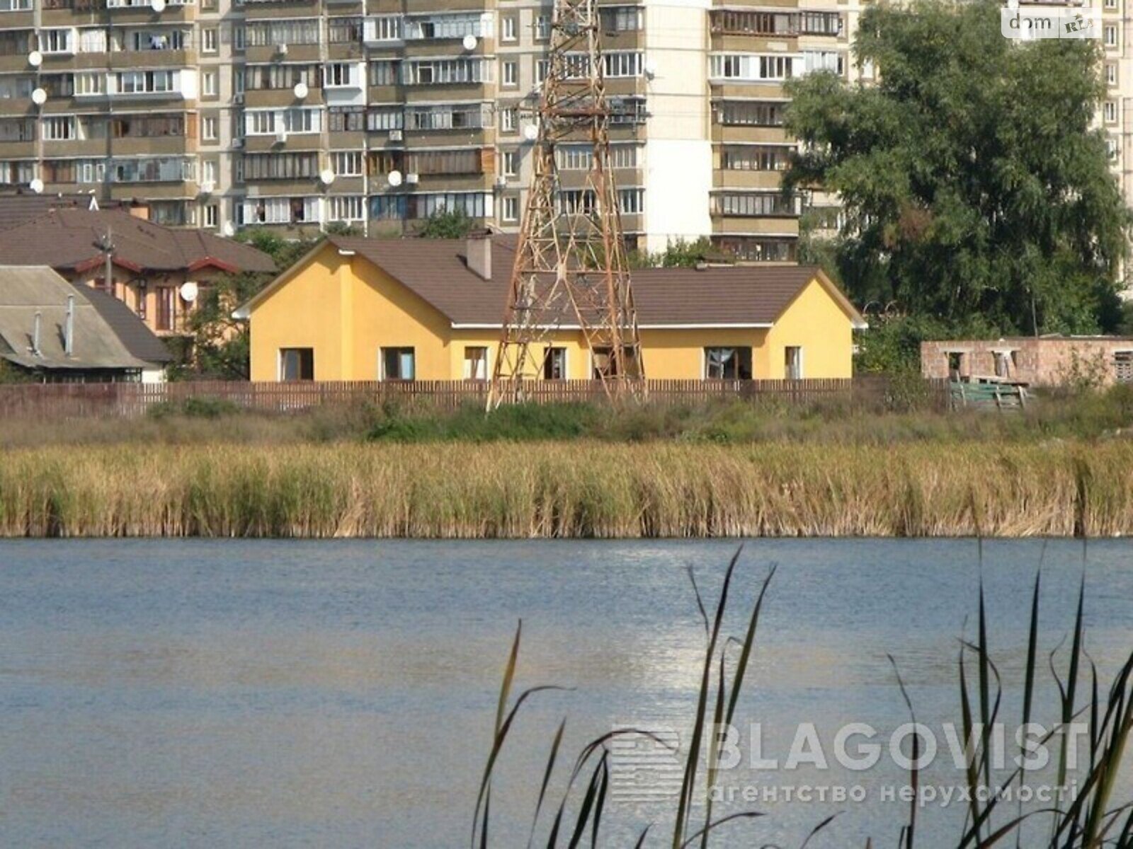 Продаж частини будинку в Києві, вулиця Павла Чубинського (Крупської), район Святошинський, 8 кімнат фото 1