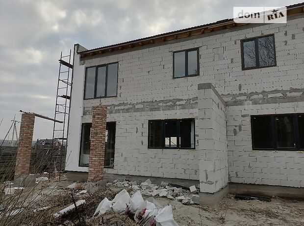 Продажа части дома в селе Горенка, улица Молодежная, 4 комнаты фото 1 Продажа части дома в селе Горенка, улица Молодежная, 4 комнаты фото 1