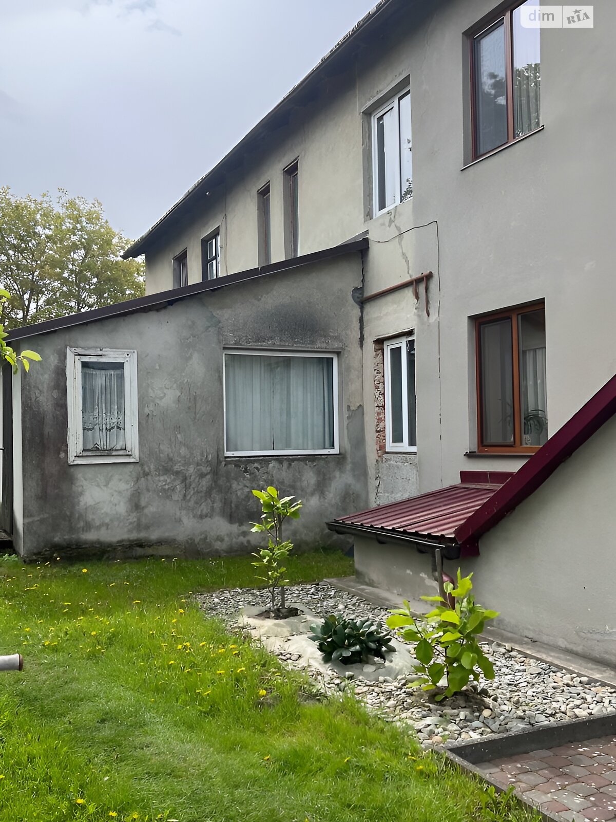 Продажа части дома в Комарному, 3 комнаты фото 1 Продажа части дома в Комарному, 3 комнаты фото 1