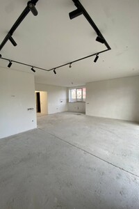 Продажа части дома в Криховцах, 4 комнаты фото 2