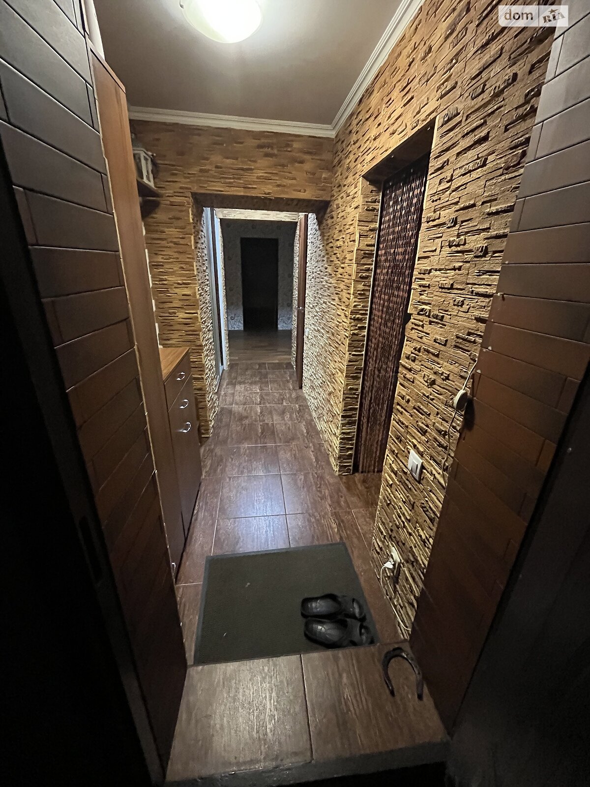 Продажа части дома в Кропивницком, улица Карабинерная, район Центр, 3 комнаты фото 1 Продажа части дома в Кропивницком, улица Карабинерная, район Центр, 3 комнаты фото 1