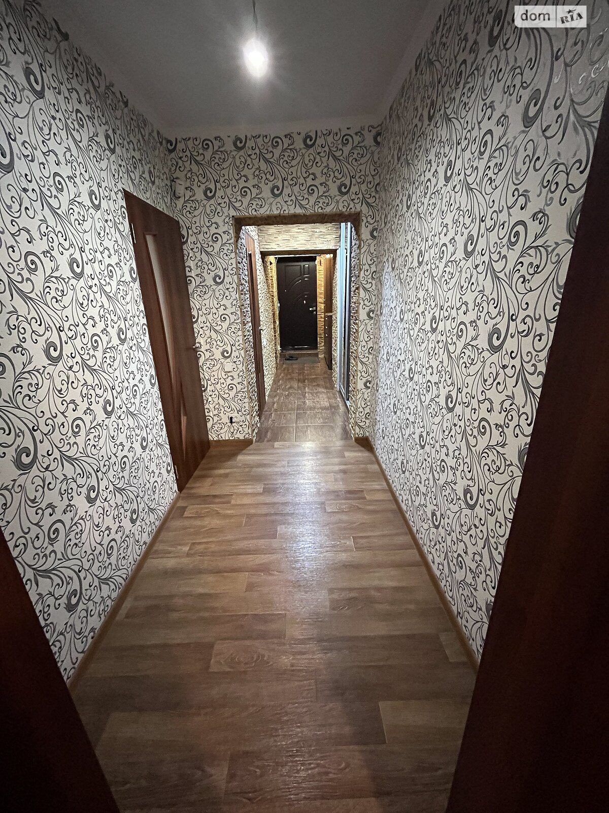 Продажа части дома в Кропивницком, улица Карабинерная, район Центр, 3 комнаты фото 1 Продажа части дома в Кропивницком, улица Карабинерная, район Центр, 3 комнаты фото 1