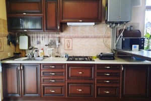 Продаж частини будинку в Кропивницькому, район Центр, 3 кімнати фото 2