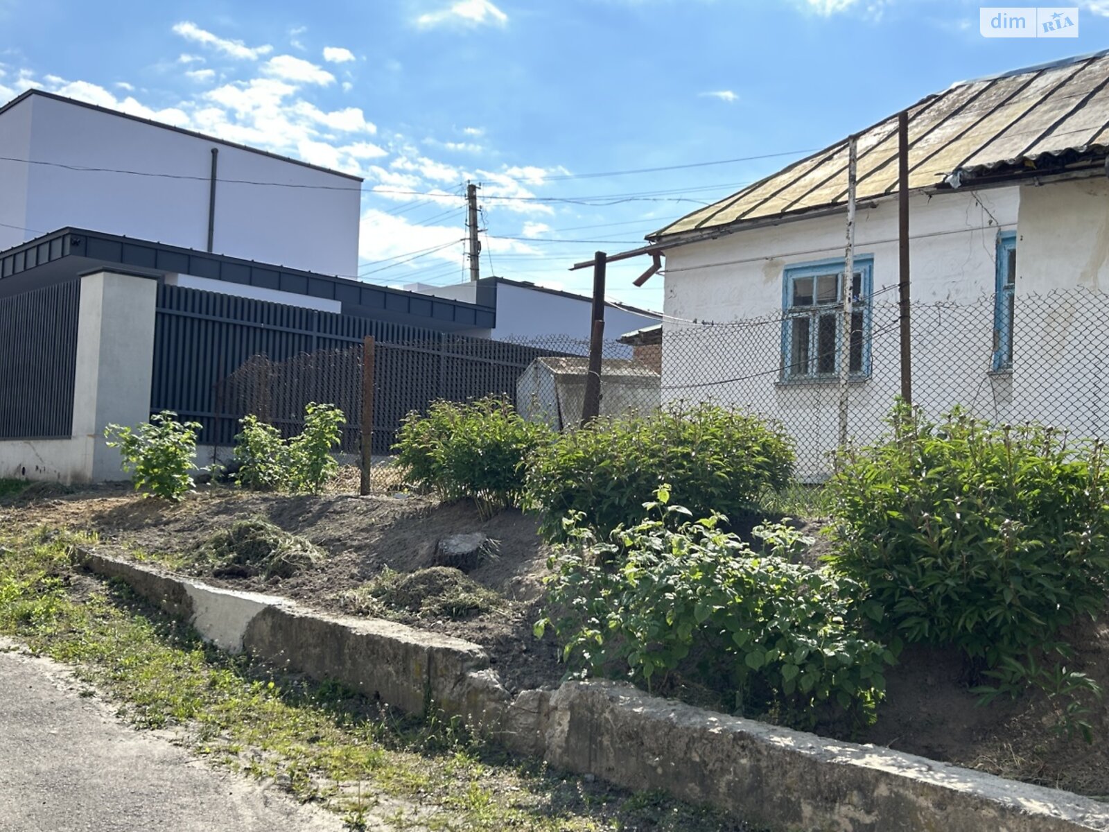 Продаж частини будинку в Луцьку, вулиця Холмська 16, район Центр, 3 кімнати фото 1 Продаж частини будинку в Луцьку, вулиця Холмська 16, район Центр, 3 кімнати фото 1