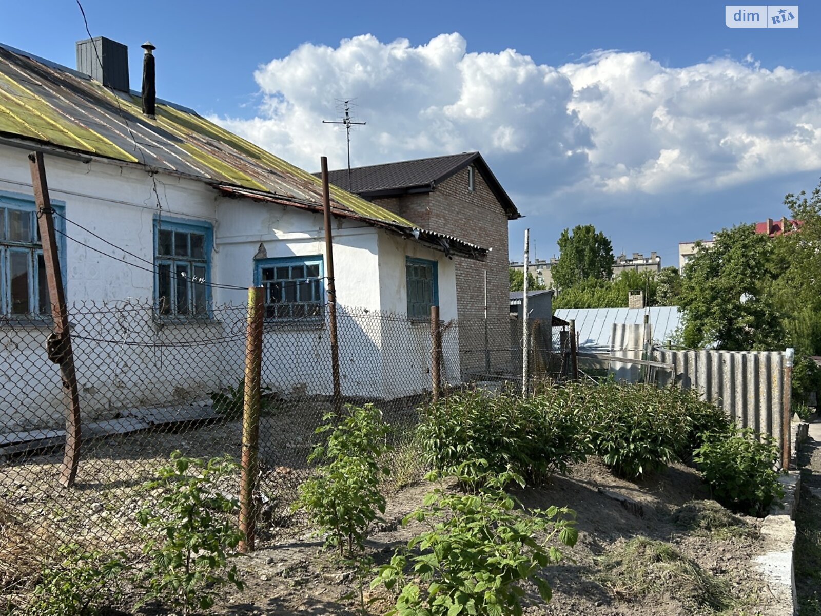 Продаж частини будинку в Луцьку, вулиця Холмська 16, район Центр, 3 кімнати фото 1 Продаж частини будинку в Луцьку, вулиця Холмська 16, район Центр, 3 кімнати фото 1
