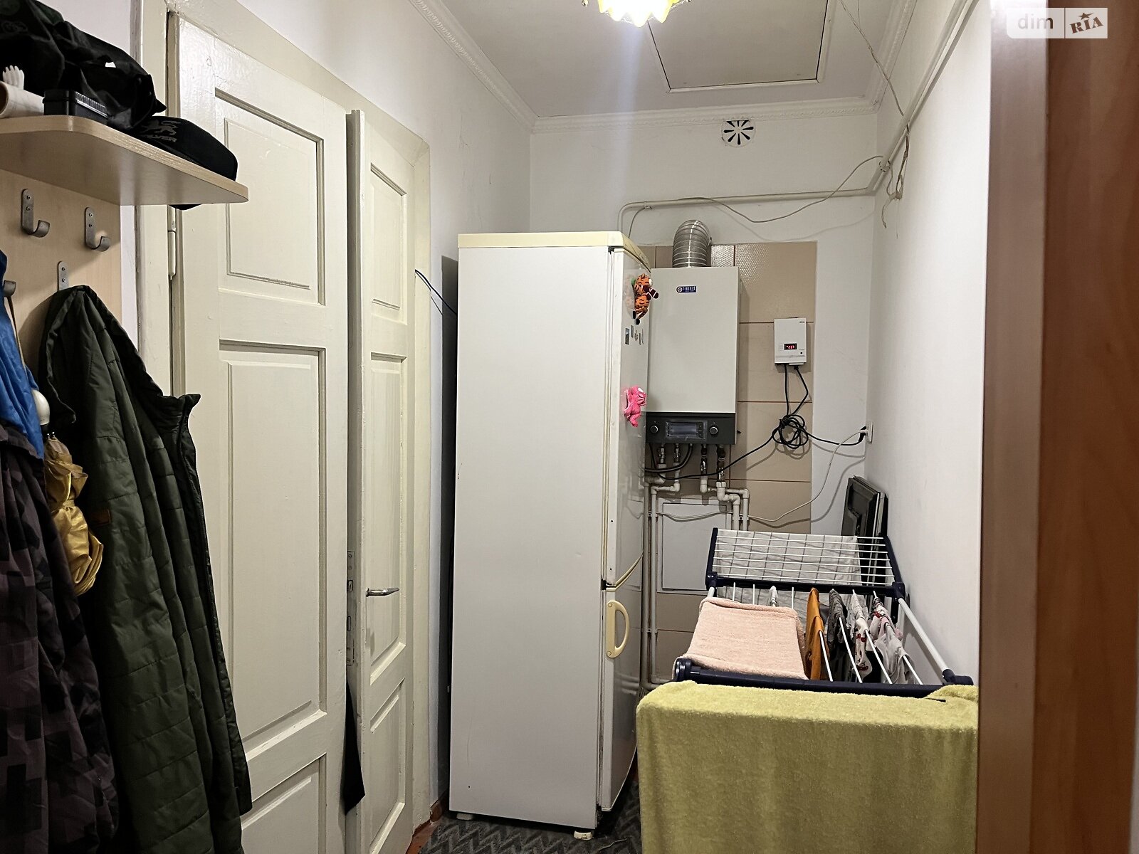 Продаж частини будинку в Луцьку, майдан Київський, район Центр, 2 кімнати фото 1