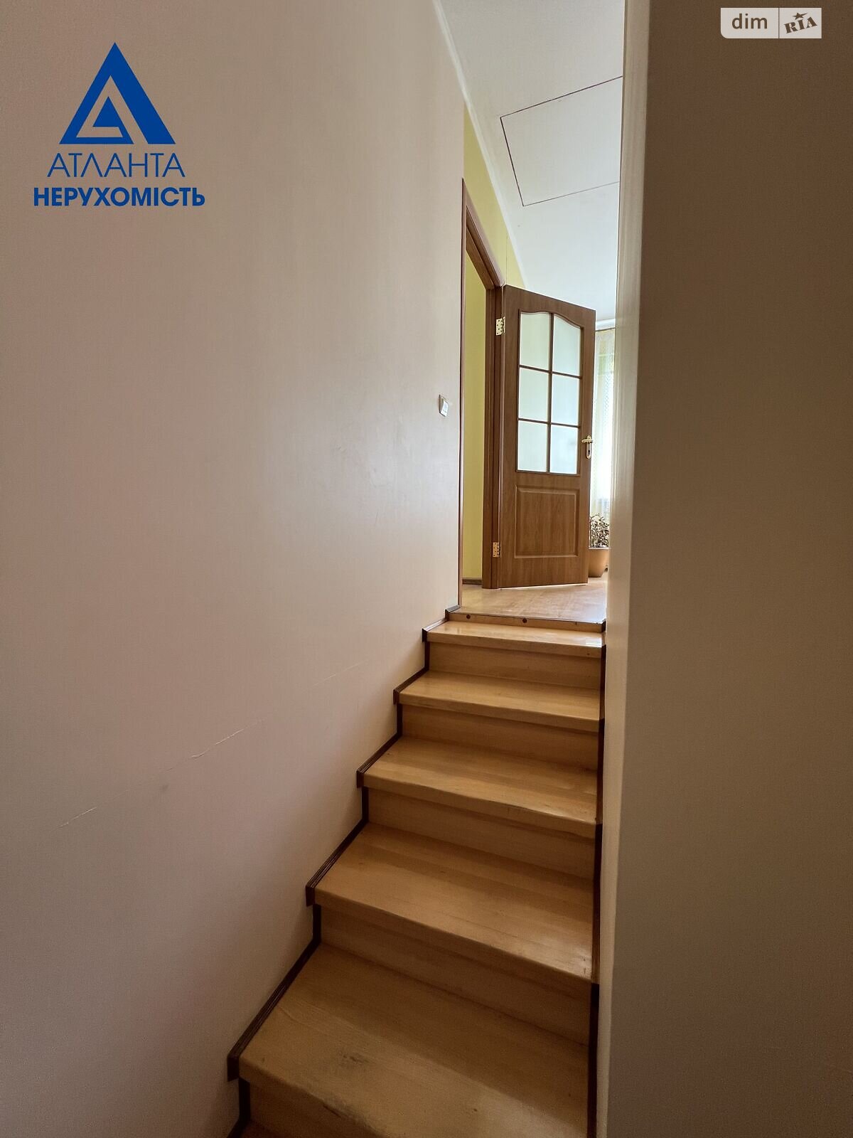 Продаж частини будинку в Луцьку, район Центр, 3 кімнати фото 1 Продаж частини будинку в Луцьку, район Центр, 3 кімнати фото 1