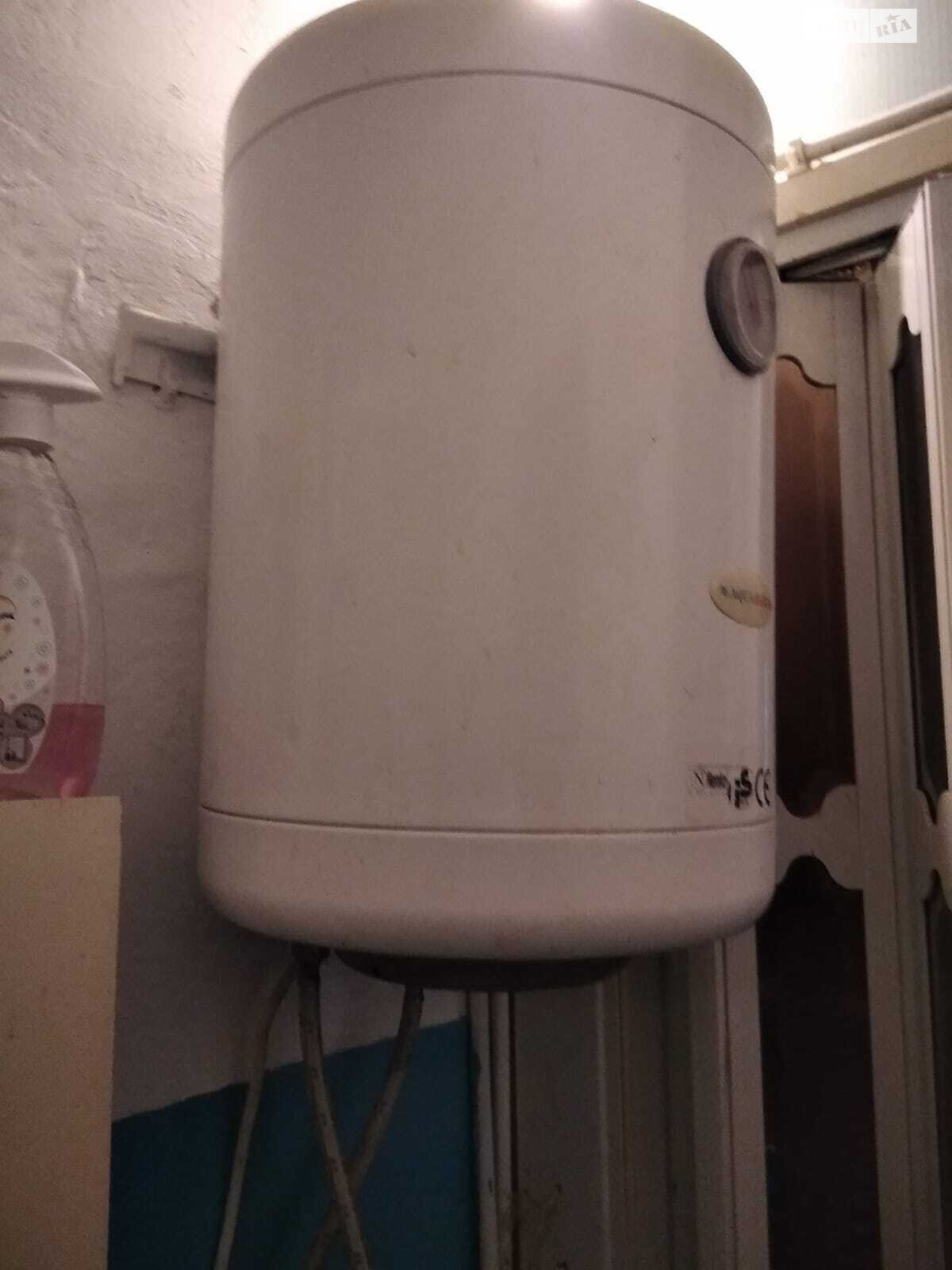 Продажа части дома в Луцке, улица Кутузова 7, район Центр, 2 комнаты фото 1