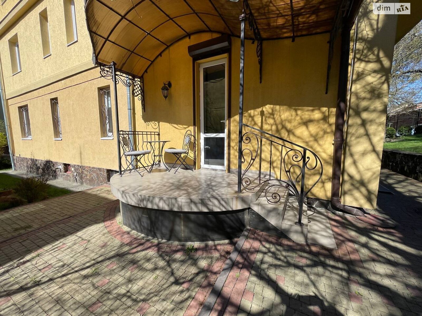 Продажа части дома в Львове, район Лычаковский, 4 комнаты фото 1 Продажа части дома в Львове, район Лычаковский, 4 комнаты фото 1