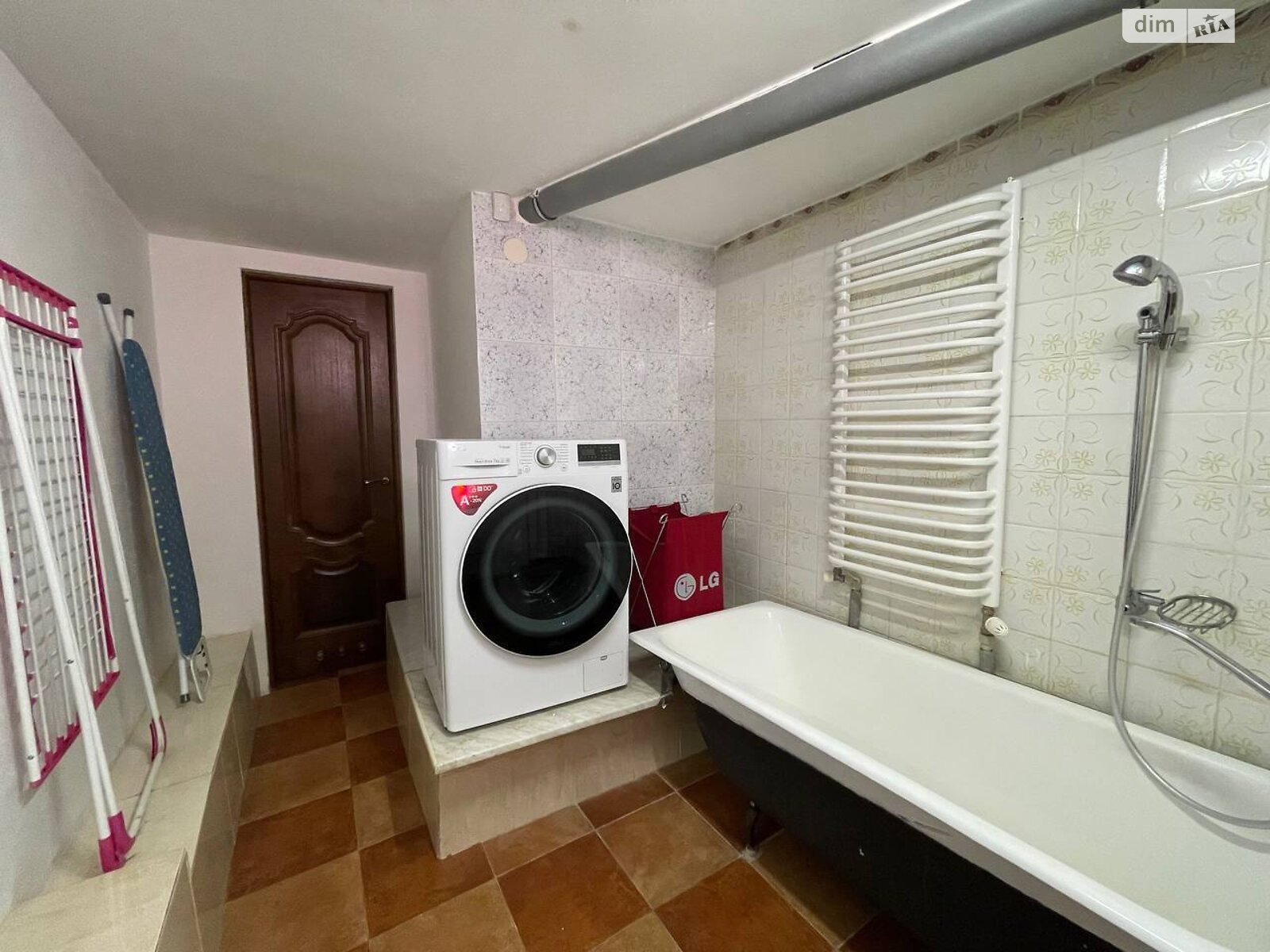 Продажа части дома в Львове, район Лычаковский, 4 комнаты фото 1 Продажа части дома в Львове, район Лычаковский, 4 комнаты фото 1