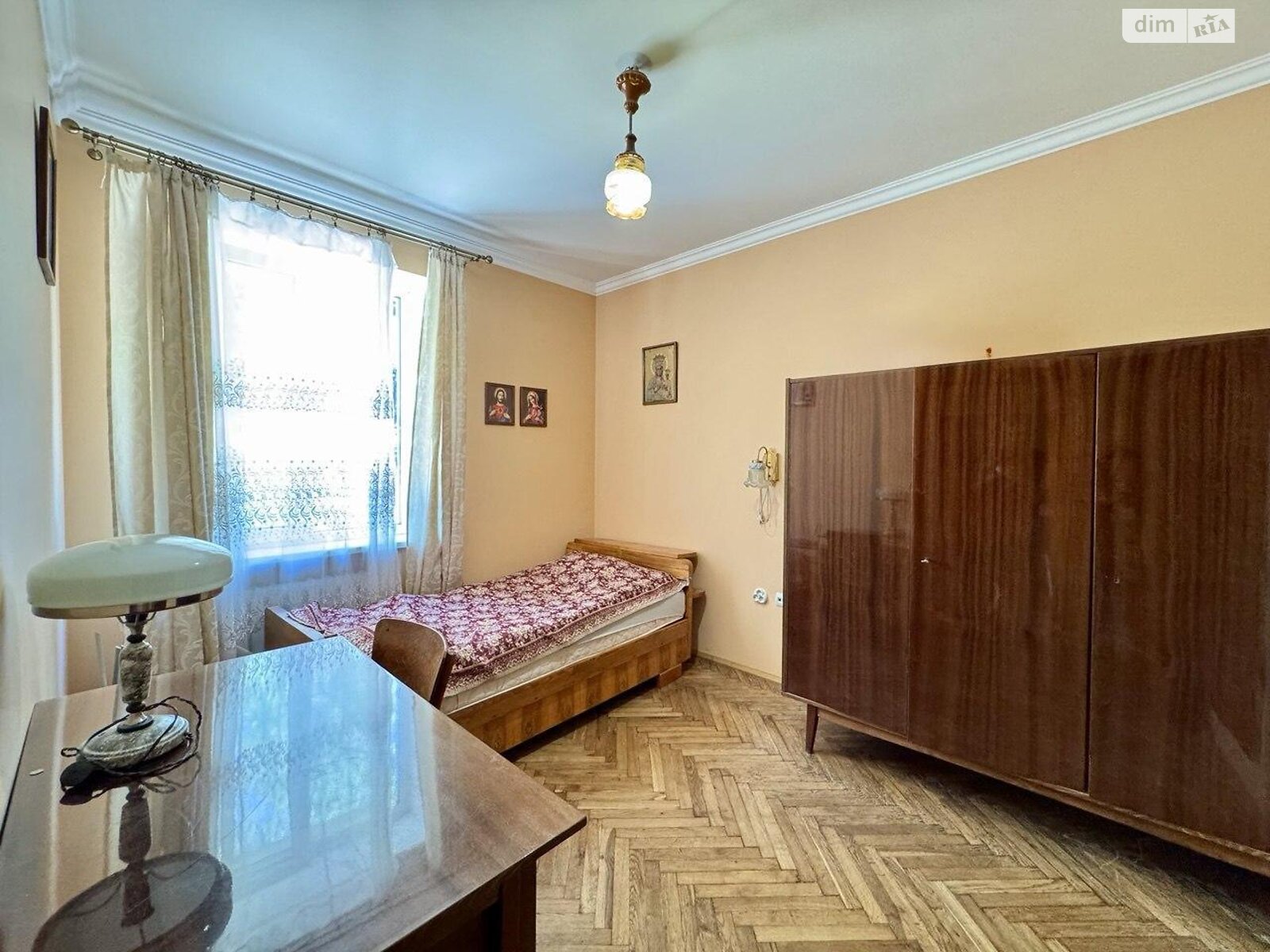 Продаж частини будинку в Львові, вулиця Чарнецького Єпископа 4, район Кайзервальд, 3 кімнати фото 1 Продаж частини будинку в Львові, вулиця Чарнецького Єпископа 4, район Кайзервальд, 3 кімнати фото 1