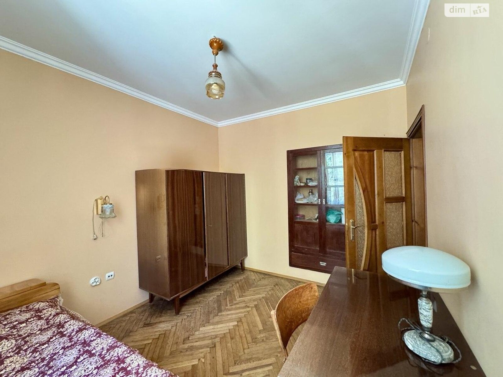 Продаж частини будинку в Львові, вулиця Чарнецького Єпископа 4, район Кайзервальд, 3 кімнати фото 1 Продаж частини будинку в Львові, вулиця Чарнецького Єпископа 4, район Кайзервальд, 3 кімнати фото 1