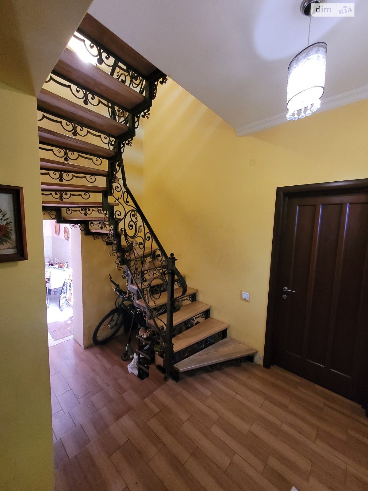 Продажа части дома в Львове, улица Бойчука Михаила, район Кульпарков, 4 комнаты фото 1 Продажа части дома в Львове, улица Бойчука Михаила, район Кульпарков, 4 комнаты фото 1