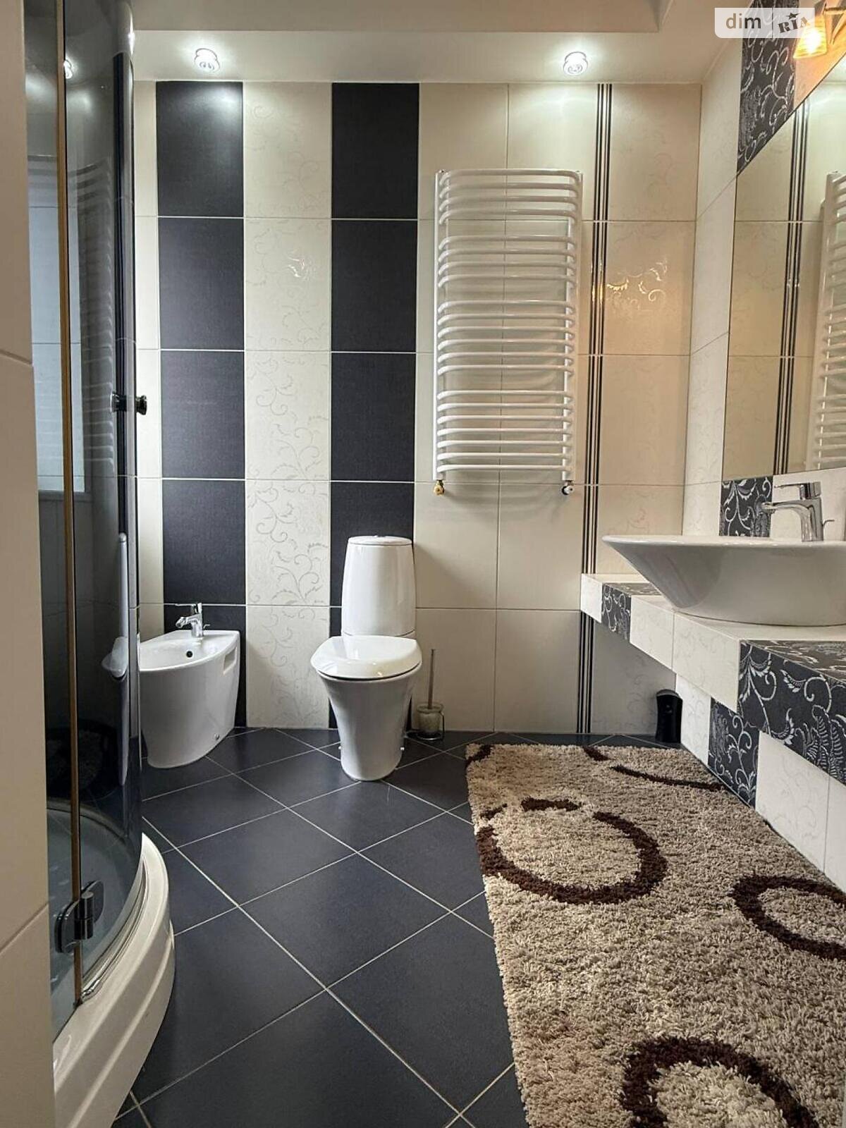 Продажа части дома в Львове, улица Машинистов, район Зализнычный, 3 комнаты фото 1 Продажа части дома в Львове, улица Машинистов, район Зализнычный, 3 комнаты фото 1