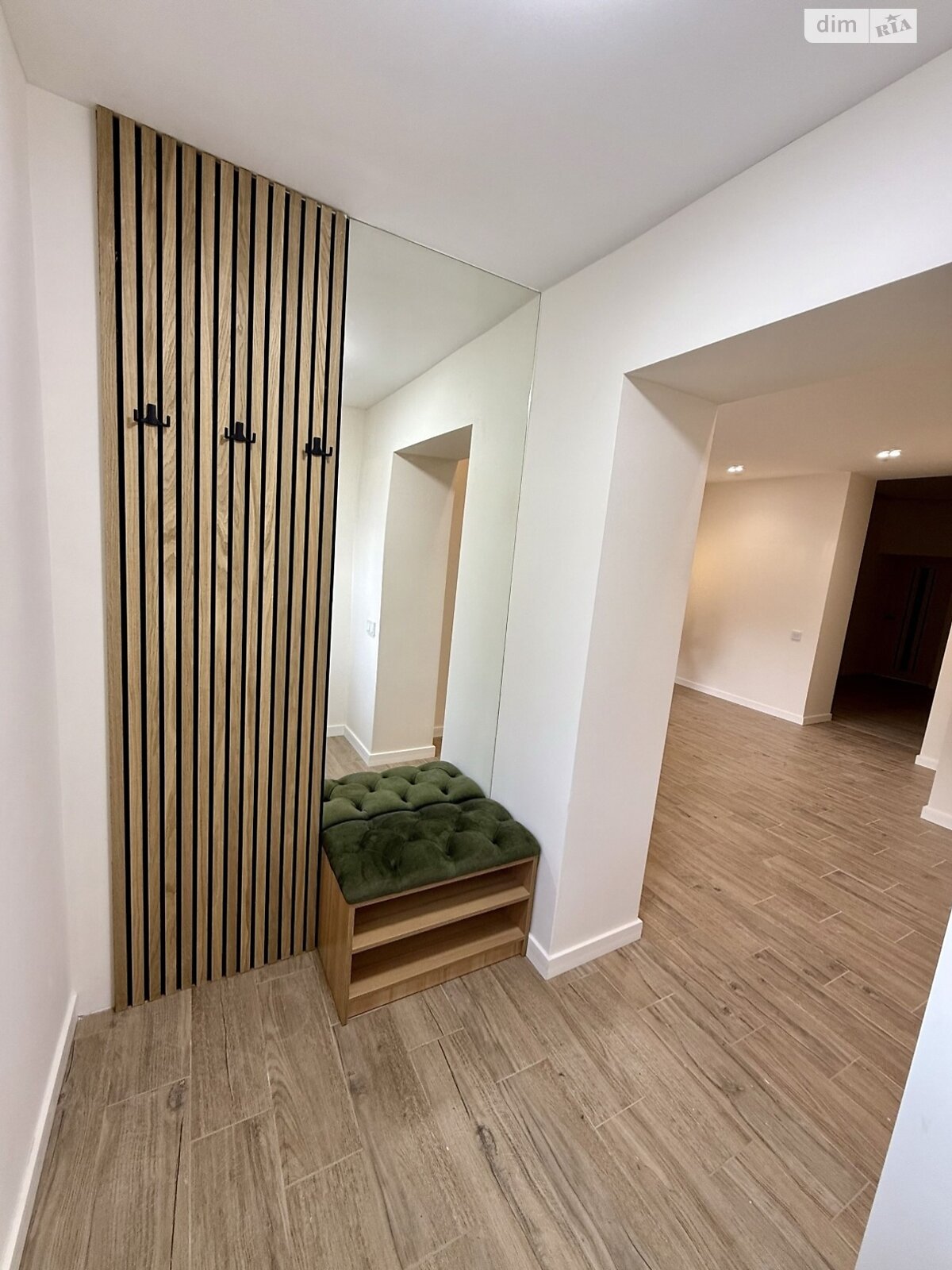 Продажа части дома в Мукачеве, Центр, район Мукачево, 2 комнаты фото 1 Продажа части дома в Мукачеве, Центр, район Мукачево, 2 комнаты фото 1