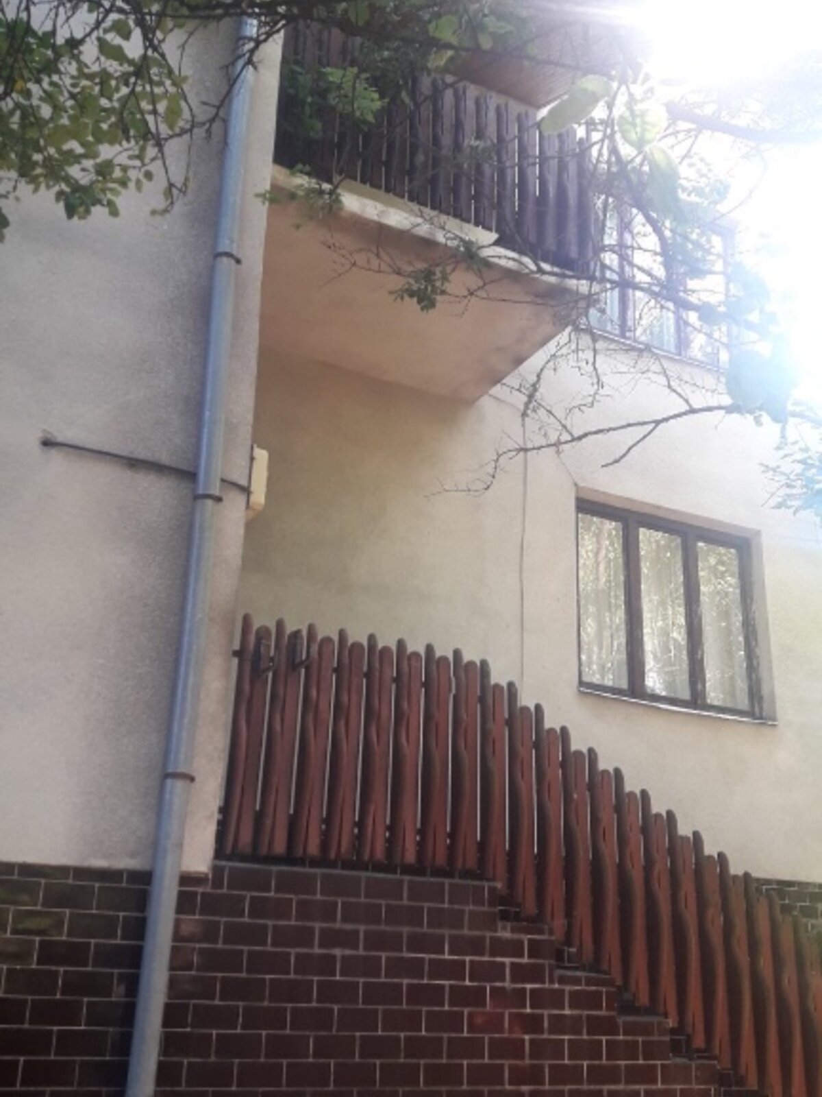 Продажа части дома в Мукачеве, улица Александра Осипенко, район Росвигово, 6 комнат фото 1