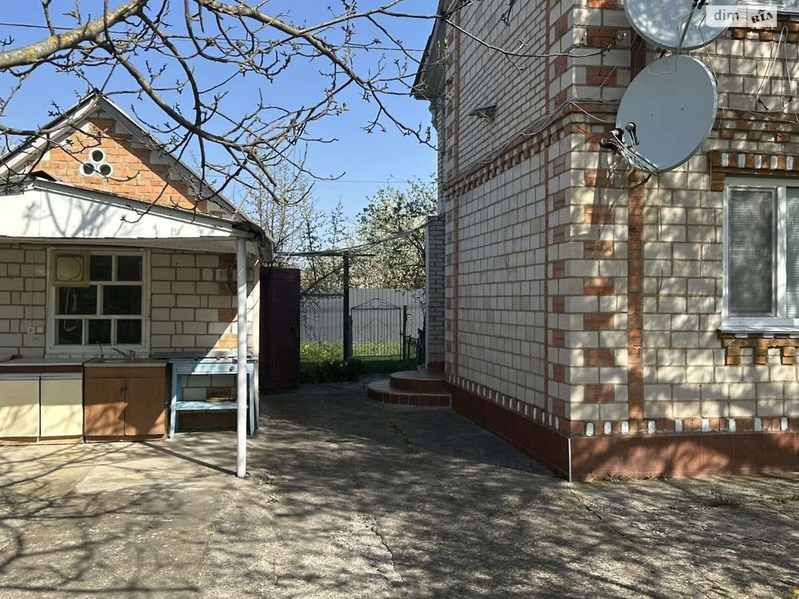 Продаж частини будинку в Некрасове, вулиця Квіткова, 3 кімнати фото 1 Продаж частини будинку в Некрасове, вулиця Квіткова, 3 кімнати фото 1