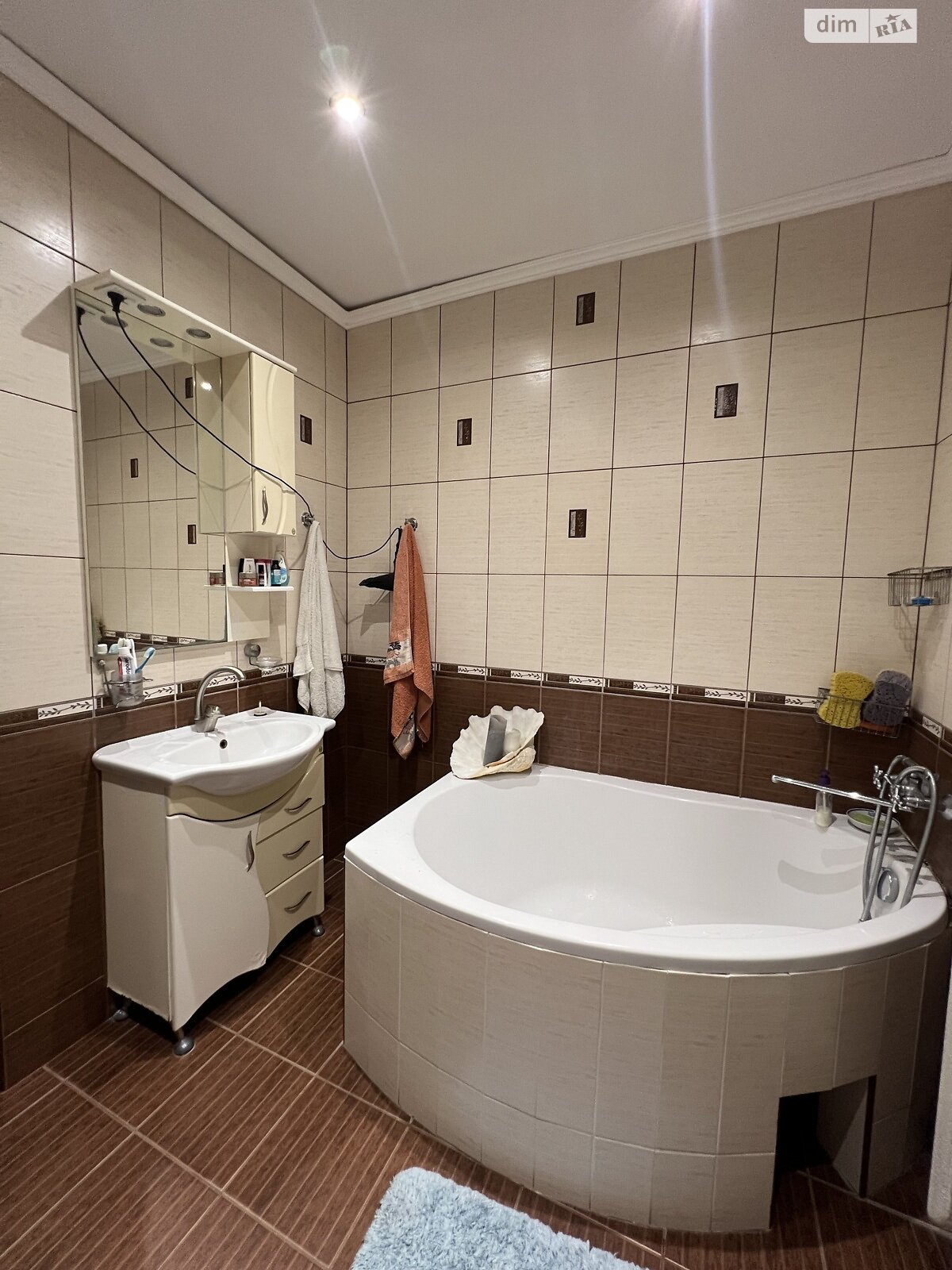 Продаж частини будинку в Нерубайське, вулиця 1-ша Лінія, 2 кімнати фото 1 Продаж частини будинку в Нерубайське, вулиця 1-ша Лінія, 2 кімнати фото 1