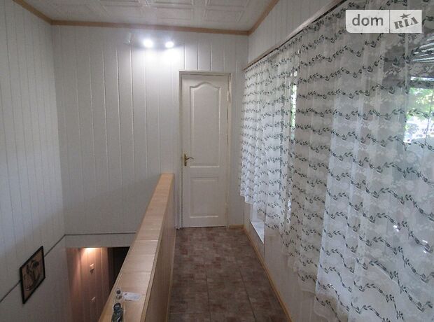 Продажа части дома в Николаеве, улица Адмирала Макарова (Центр), район Центральный, 6 комнат фото 1 Продажа части дома в Николаеве, улица Адмирала Макарова (Центр), район Центральный, 6 комнат фото 1