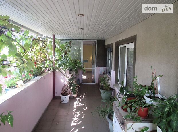 Продажа части дома в Николаеве, улица Адмирала Макарова (Центр), район Центральный, 6 комнат фото 1 Продажа части дома в Николаеве, улица Адмирала Макарова (Центр), район Центральный, 6 комнат фото 1