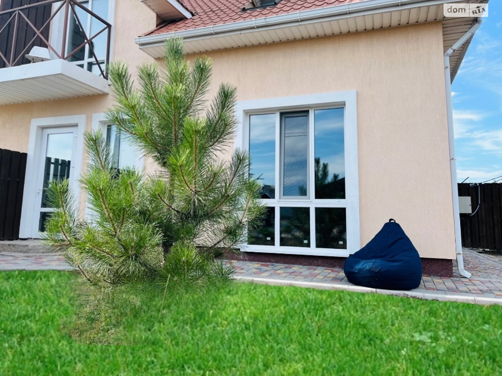 Продаж частини будинку в Новоолександрівці, 4 кімнати фото 1 Продаж частини будинку в Новоолександрівці, 4 кімнати фото 1
