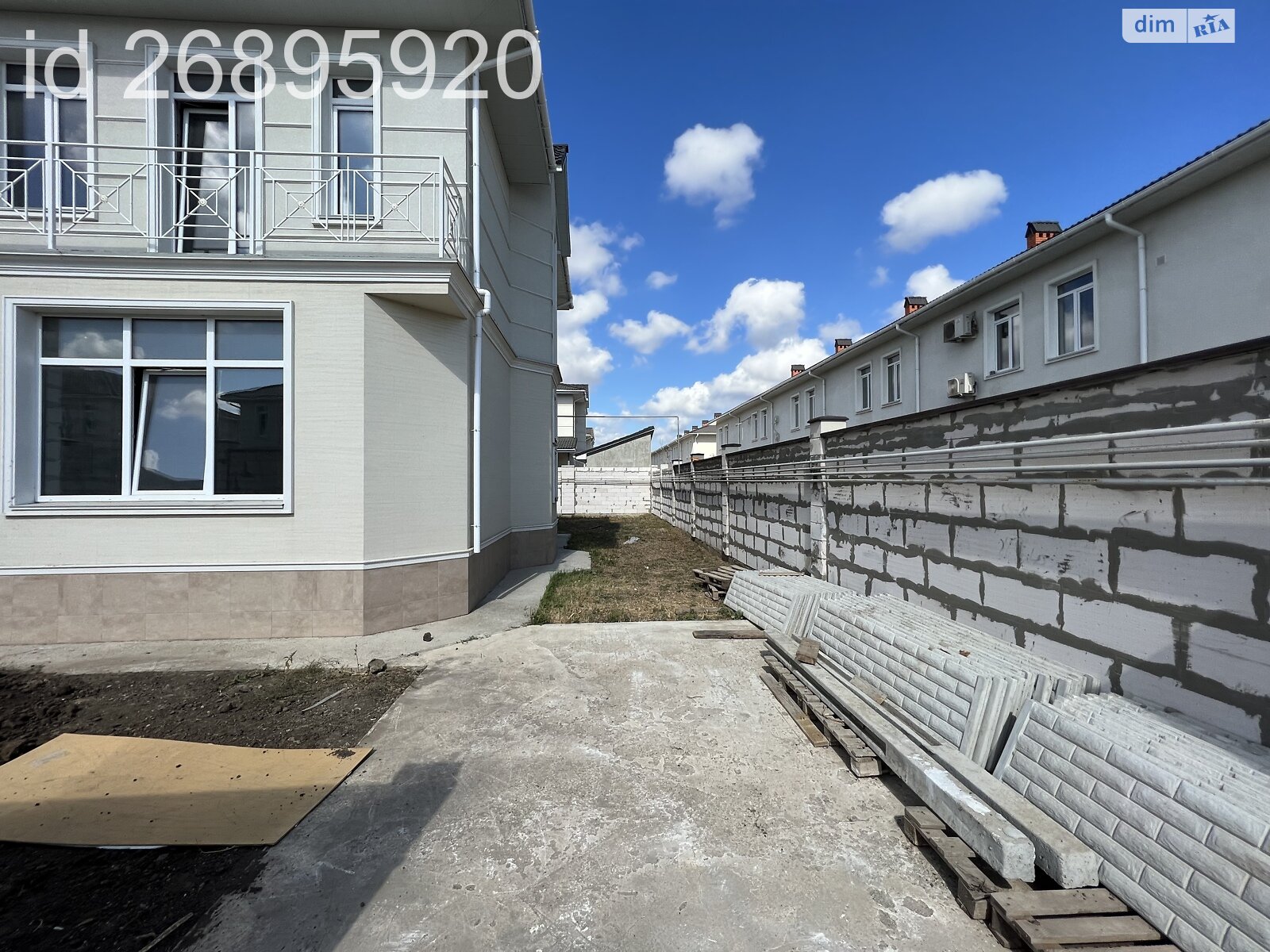 Продаж частини будинку в Одесі, район Червоний Хутір, 3 кімнати фото 1