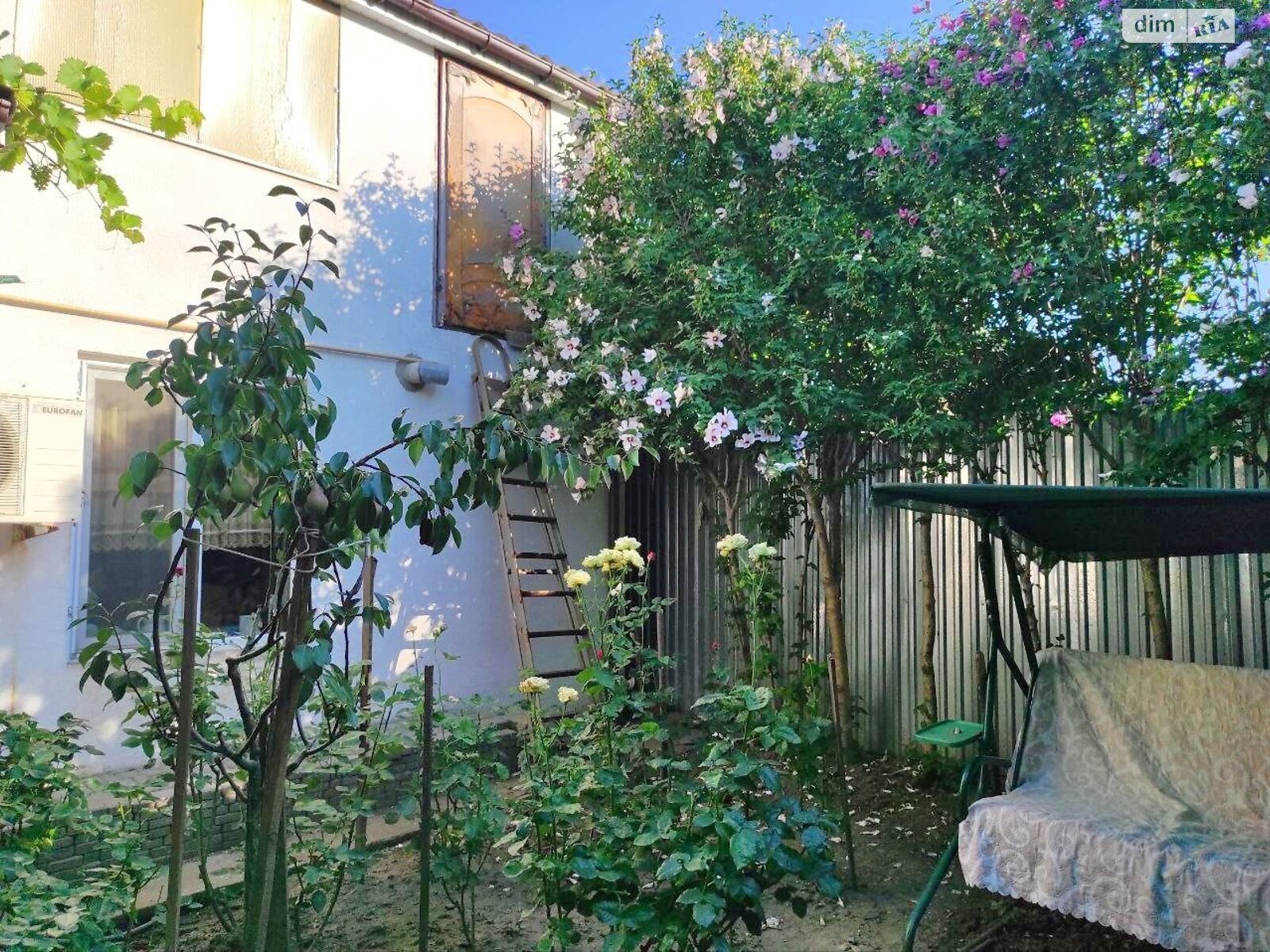 Продажа части дома в Одессе, улица Геллера Ефима (Октябрьской революции), район Чубаевка, 4 комнаты фото 1 Продажа части дома в Одессе, улица Геллера Ефима (Октябрьской революции), район Чубаевка, 4 комнаты фото 1