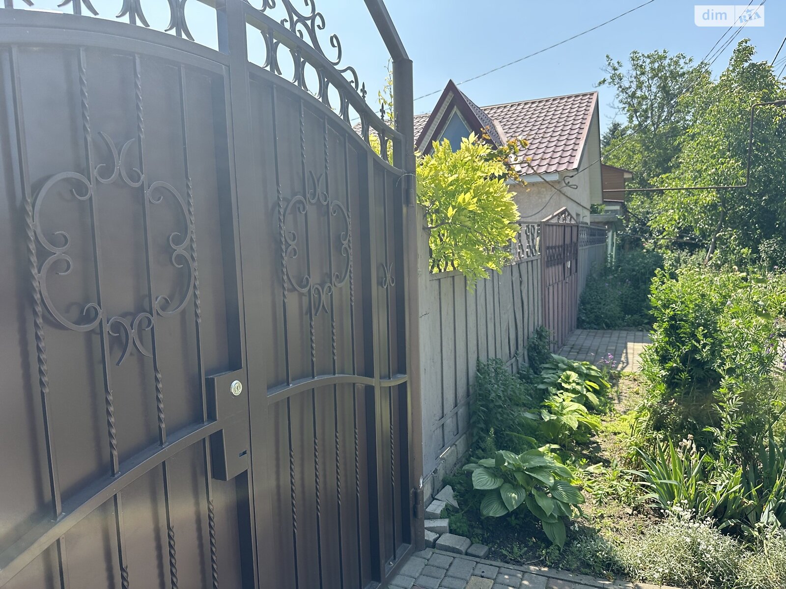 Продаж частини будинку в Одесі, район Дзержинського, 1 кімната фото 1 Продаж частини будинку в Одесі, район Дзержинського, 1 кімната фото 1