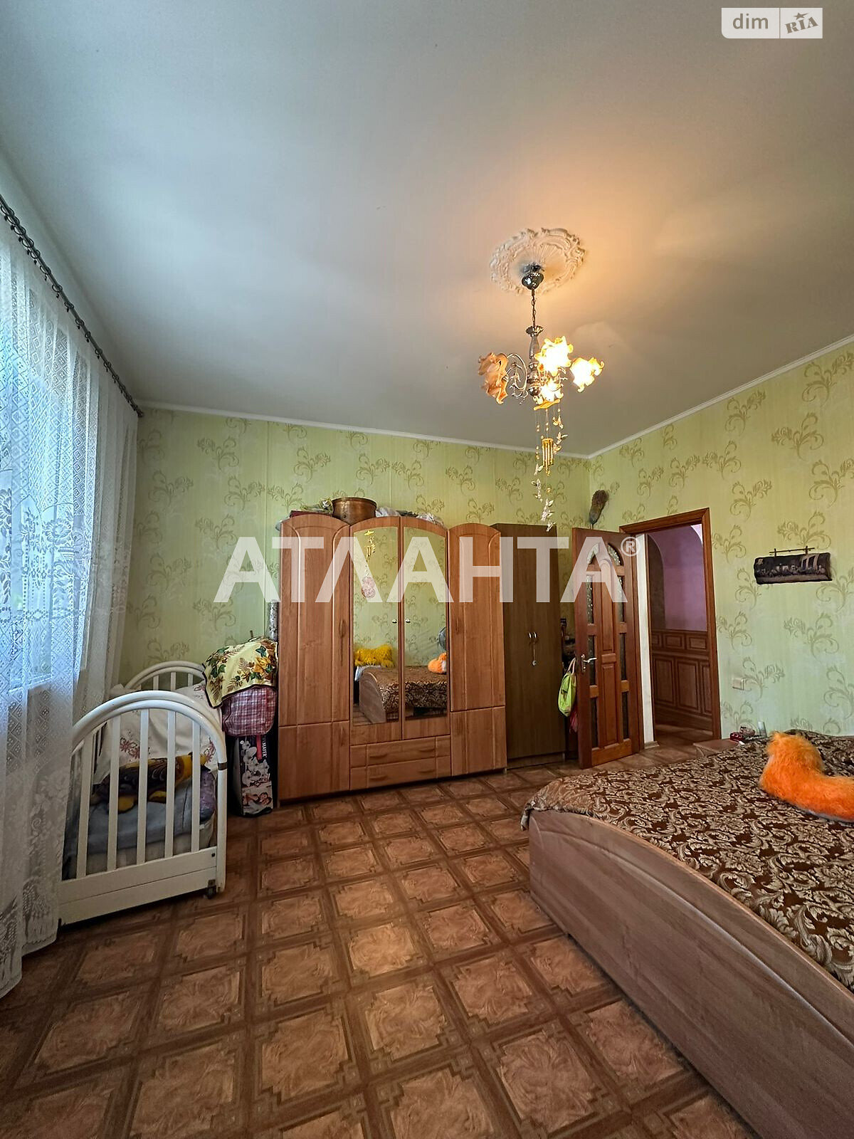 Продаж частини будинку в Одесі, вулиця Ломоносова, район Хаджибейський, 5 кімнат фото 1 Продаж частини будинку в Одесі, вулиця Ломоносова, район Хаджибейський, 5 кімнат фото 1