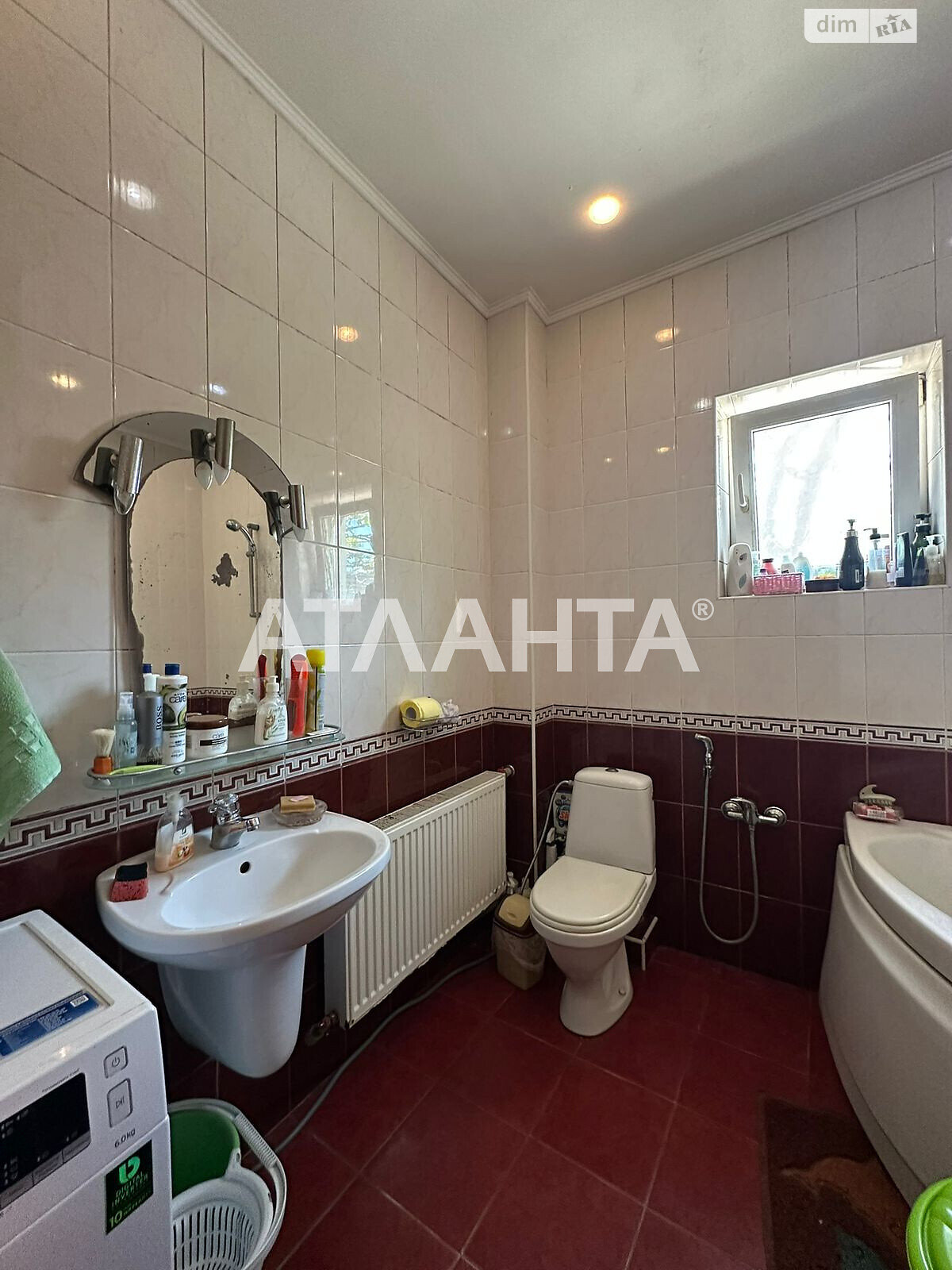 Продаж частини будинку в Одесі, вулиця Ломоносова, район Хаджибейський, 5 кімнат фото 1 Продаж частини будинку в Одесі, вулиця Ломоносова, район Хаджибейський, 5 кімнат фото 1
