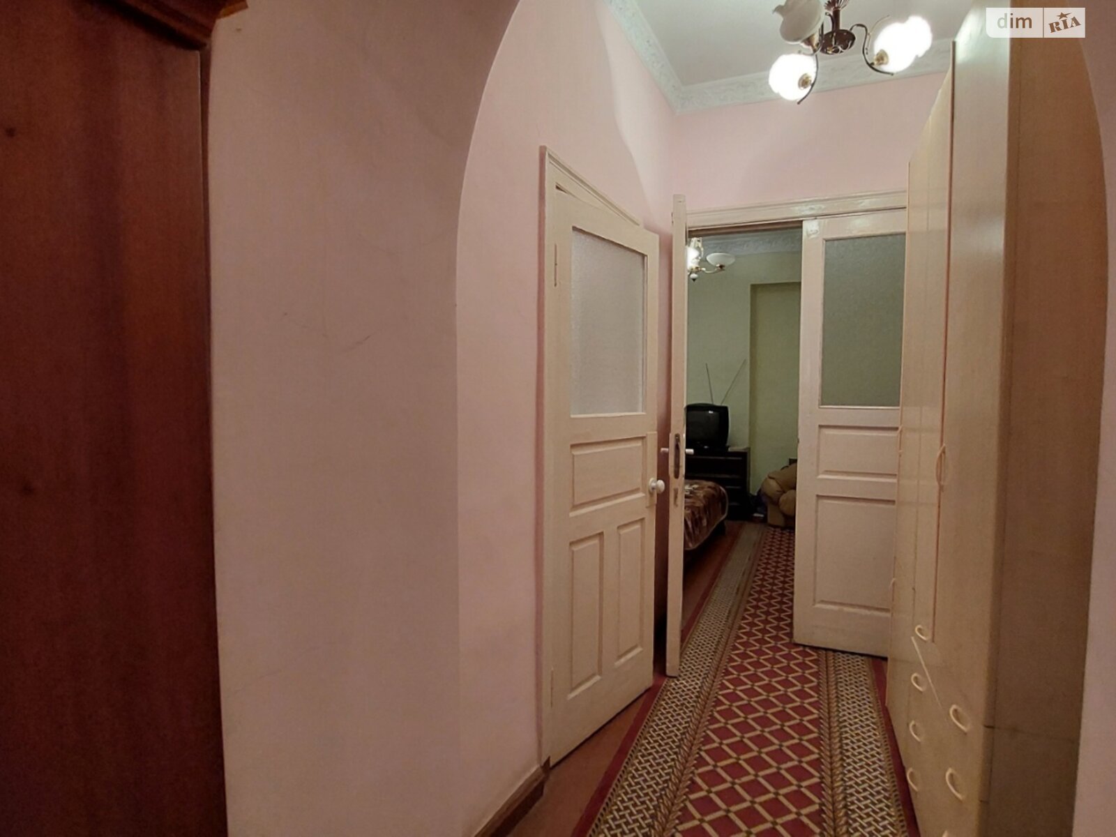 Продаж частини будинку в Одесі, район Вузівський, 3 кімнати фото 1 Продаж частини будинку в Одесі, район Вузівський, 3 кімнати фото 1