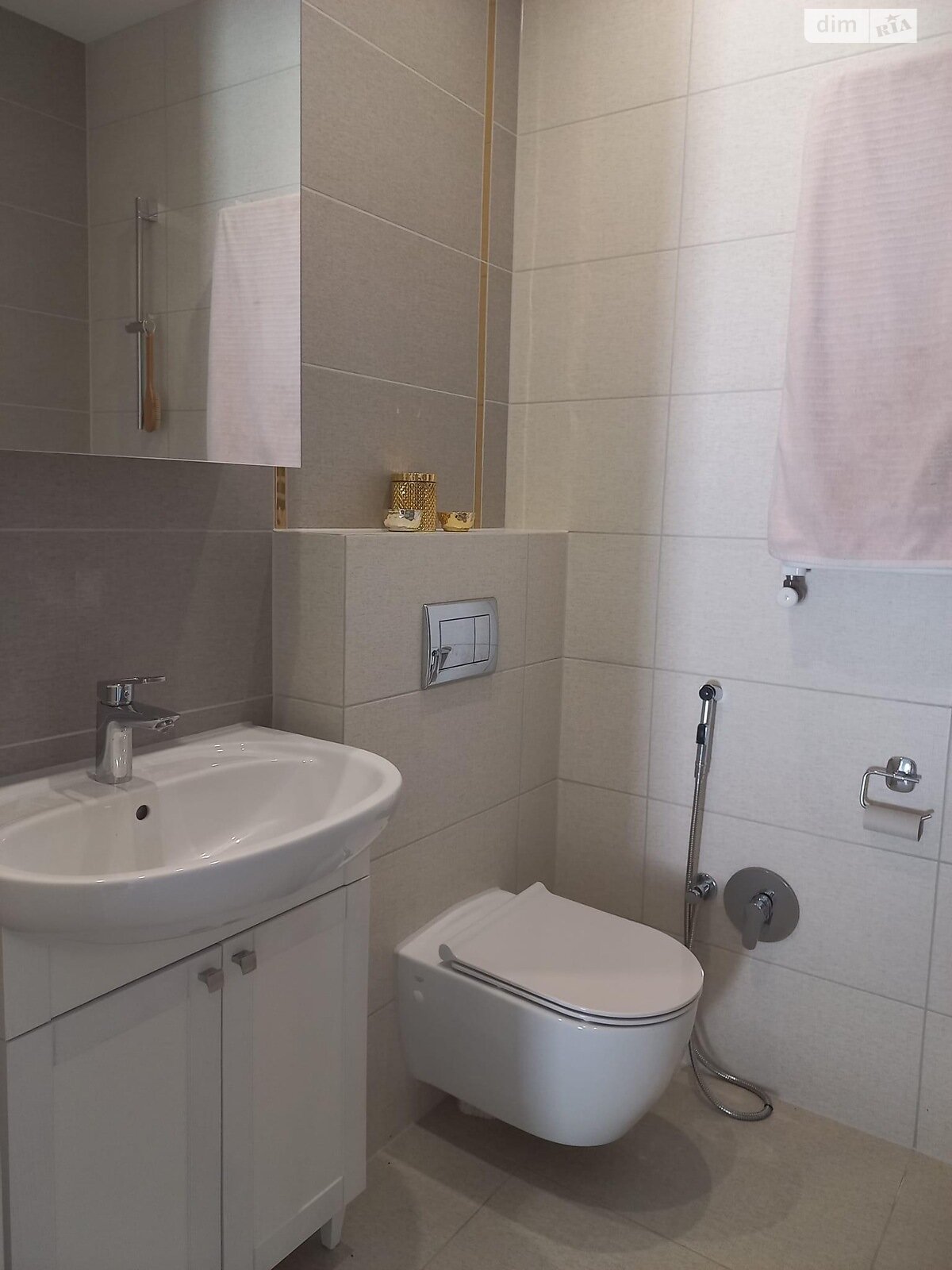 Продаж частини будинку в Петрикові, Центральна, 3 кімнати фото 1 Продаж частини будинку в Петрикові, Центральна, 3 кімнати фото 1