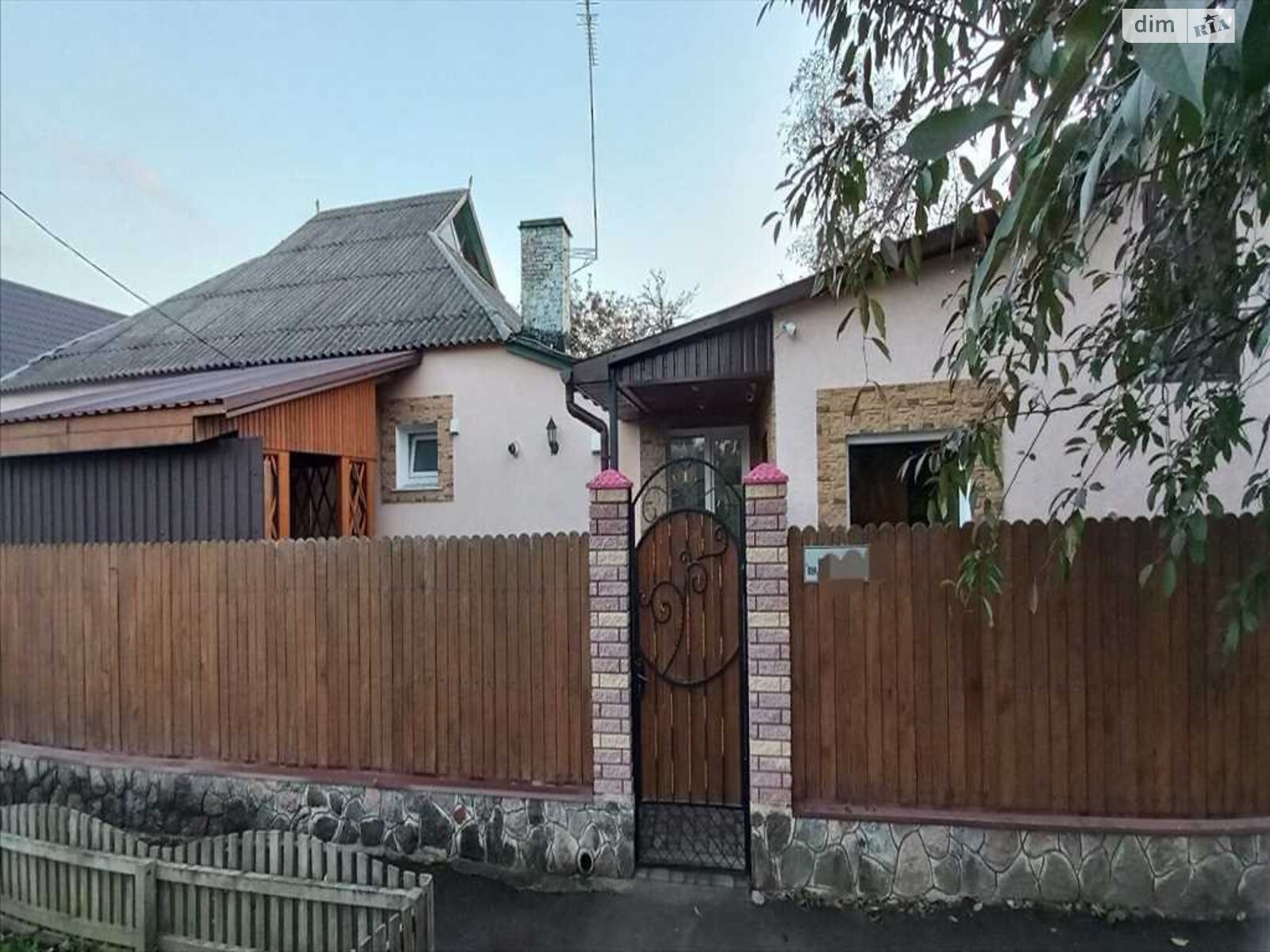 Продаж частини будинку в Полтаві, вулиця Центральна, район Інститут зв’язку, 3 кімнати фото 1