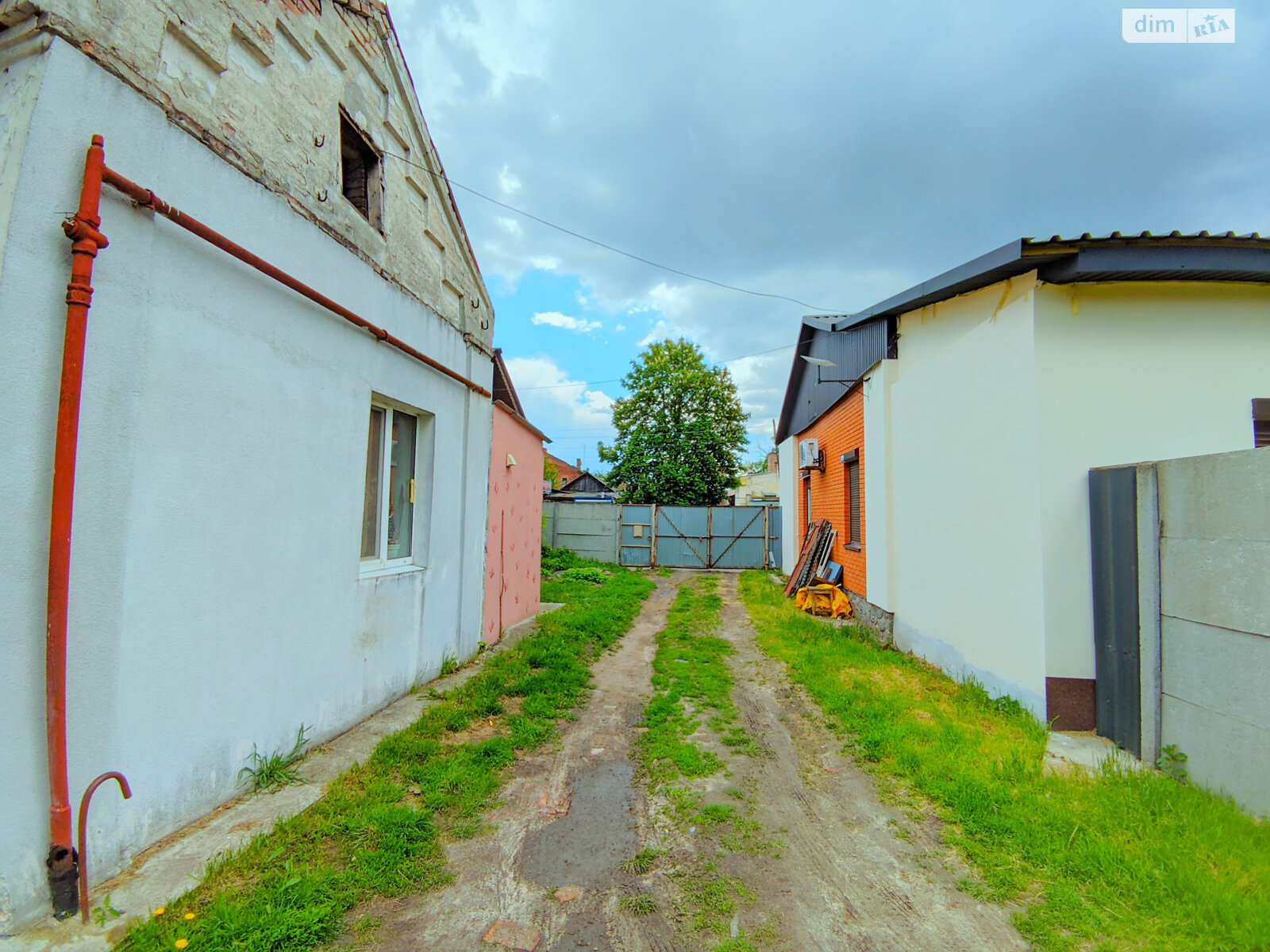 Продаж частини будинку в Полтаві, район Центр, 1 кімната фото 1 Продаж частини будинку в Полтаві, район Центр, 1 кімната фото 1