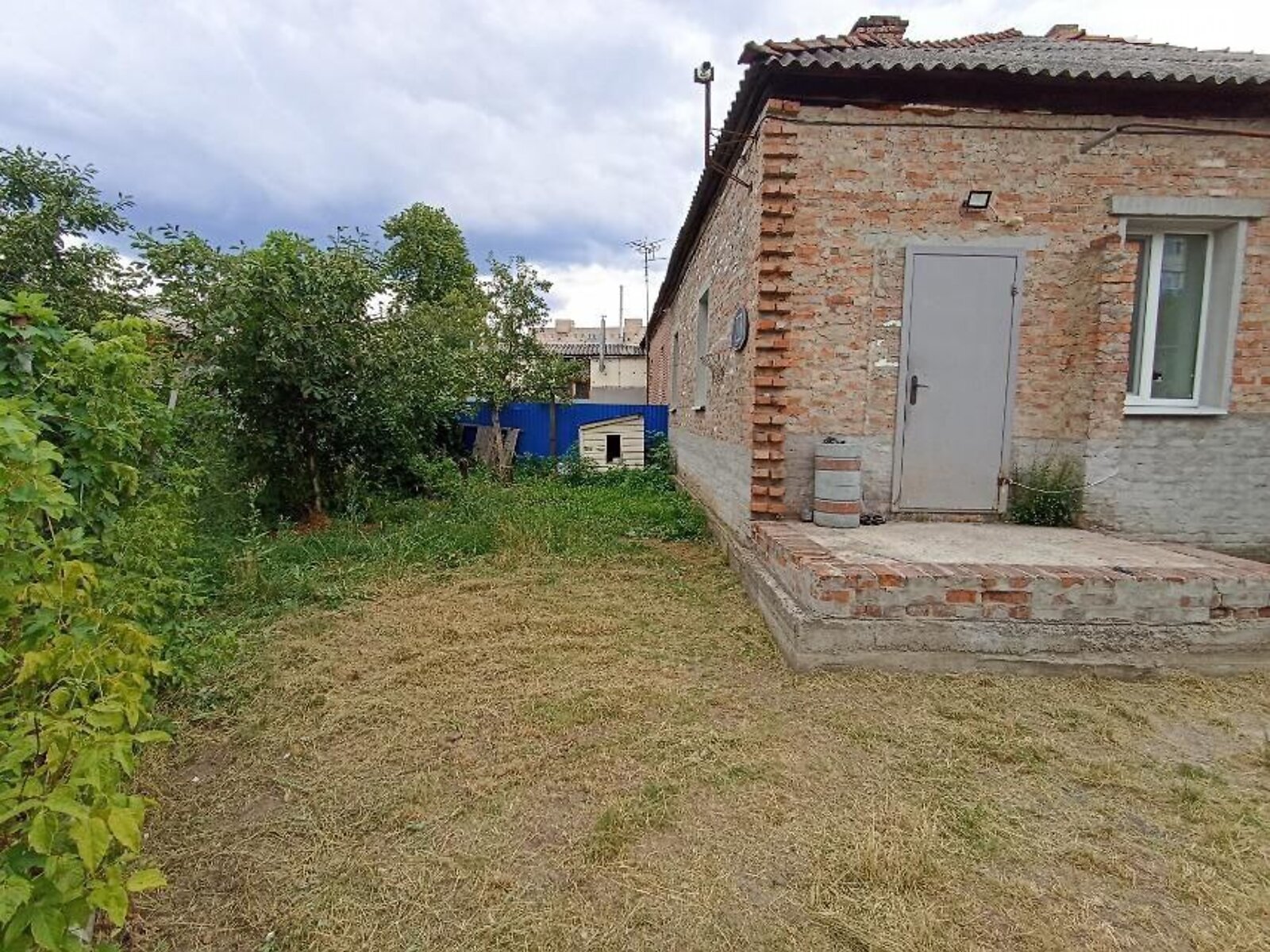 Продажа части дома в Полтаве, улица Черновола Вячеслава (Куйбышева) 21, район Центр, 2 комнаты фото 1 Продажа части дома в Полтаве, улица Черновола Вячеслава (Куйбышева) 21, район Центр, 2 комнаты фото 1