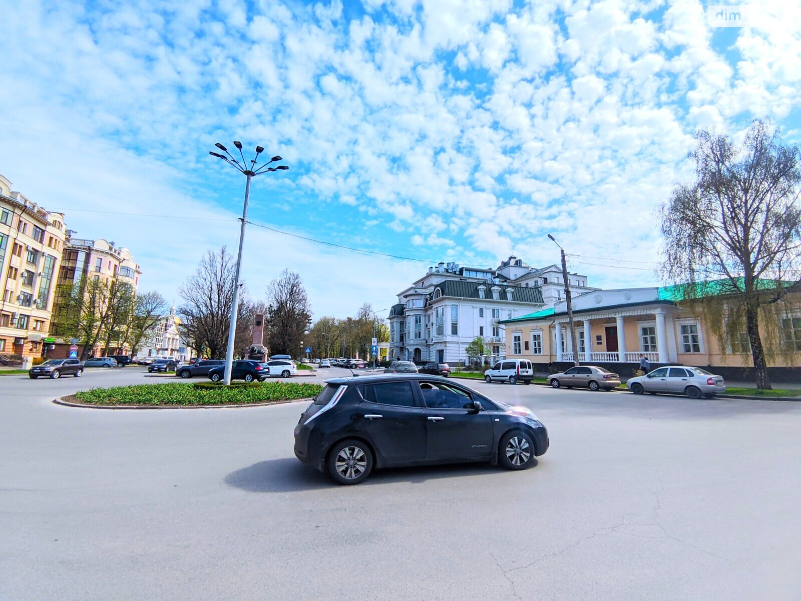 Продажа части дома в Полтаве, район Центр, 1 комната фото 1 Продажа части дома в Полтаве, район Центр, 1 комната фото 1