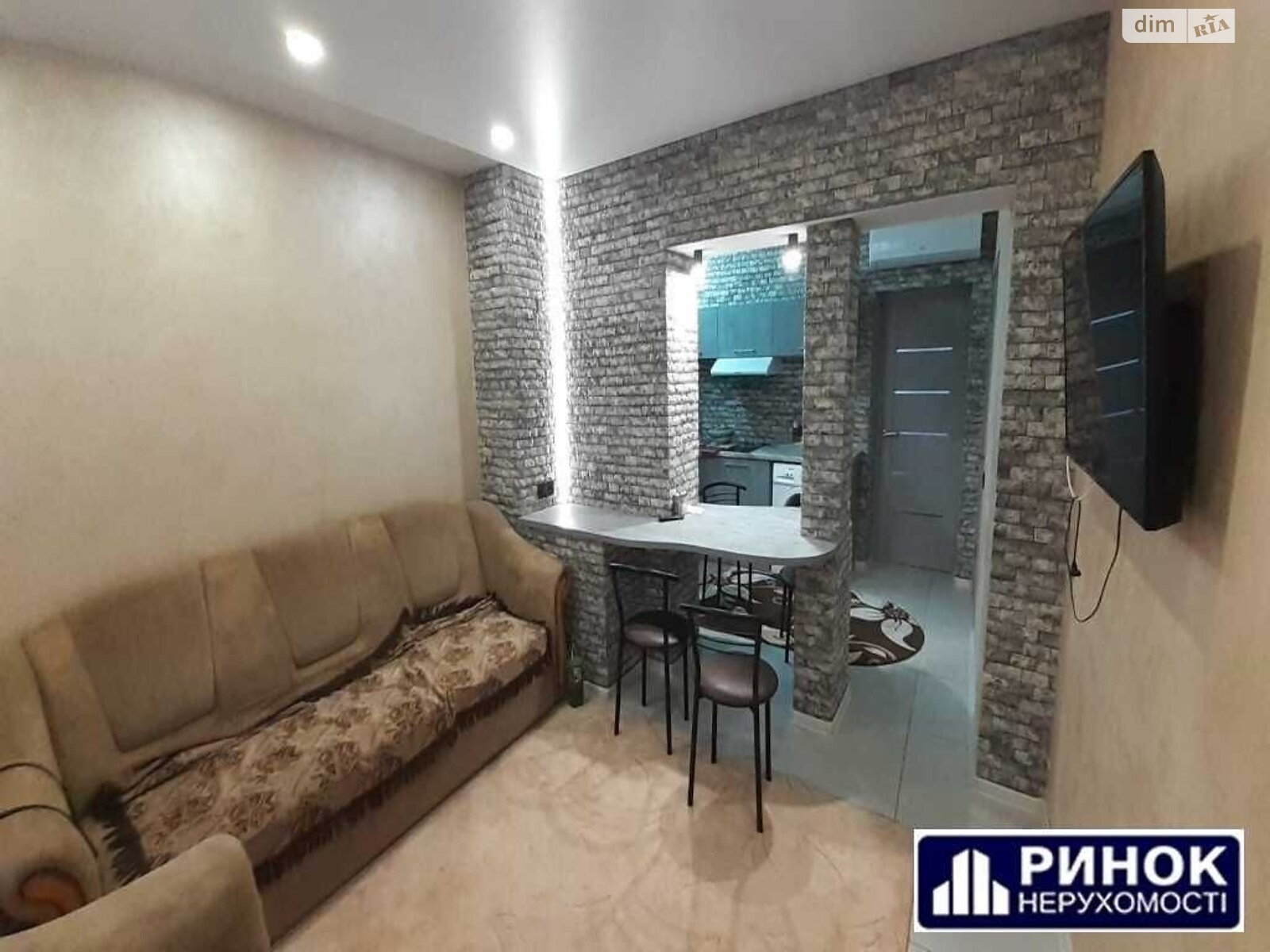 Продажа части дома в Полтаве, улица Сковороды, район Центр, 2 комнаты фото 1 Продажа части дома в Полтаве, улица Сковороды, район Центр, 2 комнаты фото 1