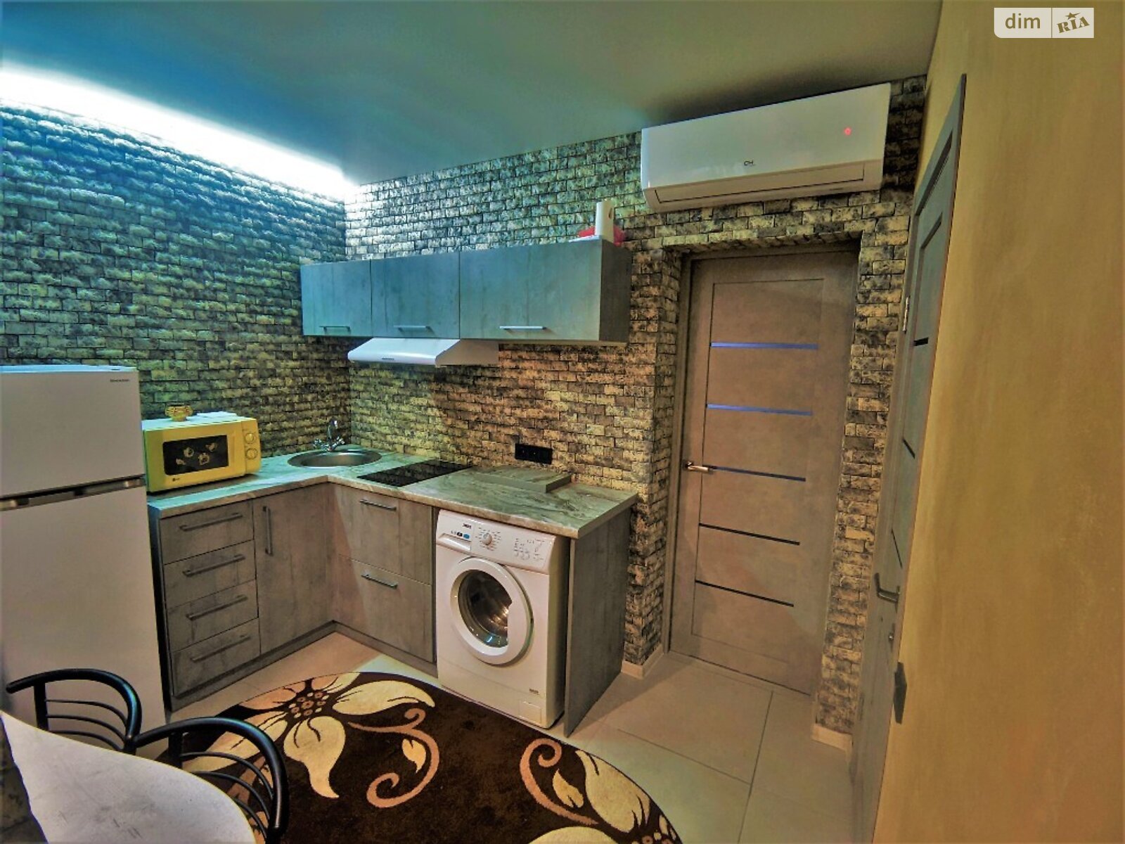 Продажа части дома в Полтаве, улица Сковороды, район Центр, 2 комнаты фото 1 Продажа части дома в Полтаве, улица Сковороды, район Центр, 2 комнаты фото 1