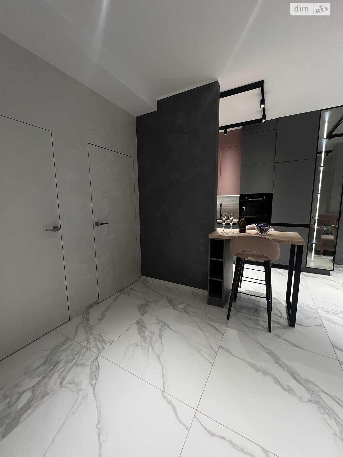 Продаж частини будинку в Рівному, вулиця Савура Клима 17, район 12-школа, 2 кімнати фото 1 Продаж частини будинку в Рівному, вулиця Савура Клима 17, район 12-школа, 2 кімнати фото 1