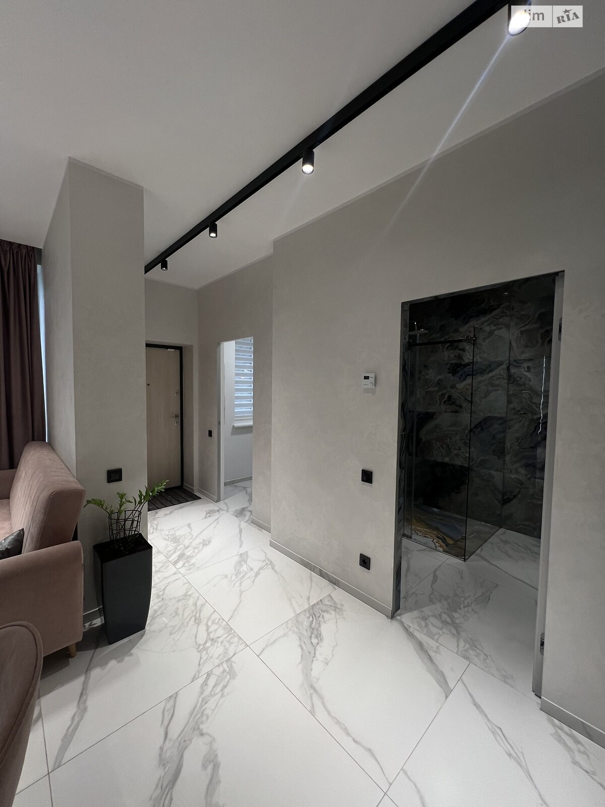 Продаж частини будинку в Рівному, вулиця Савура Клима 17, район 12-школа, 2 кімнати фото 1 Продаж частини будинку в Рівному, вулиця Савура Клима 17, район 12-школа, 2 кімнати фото 1