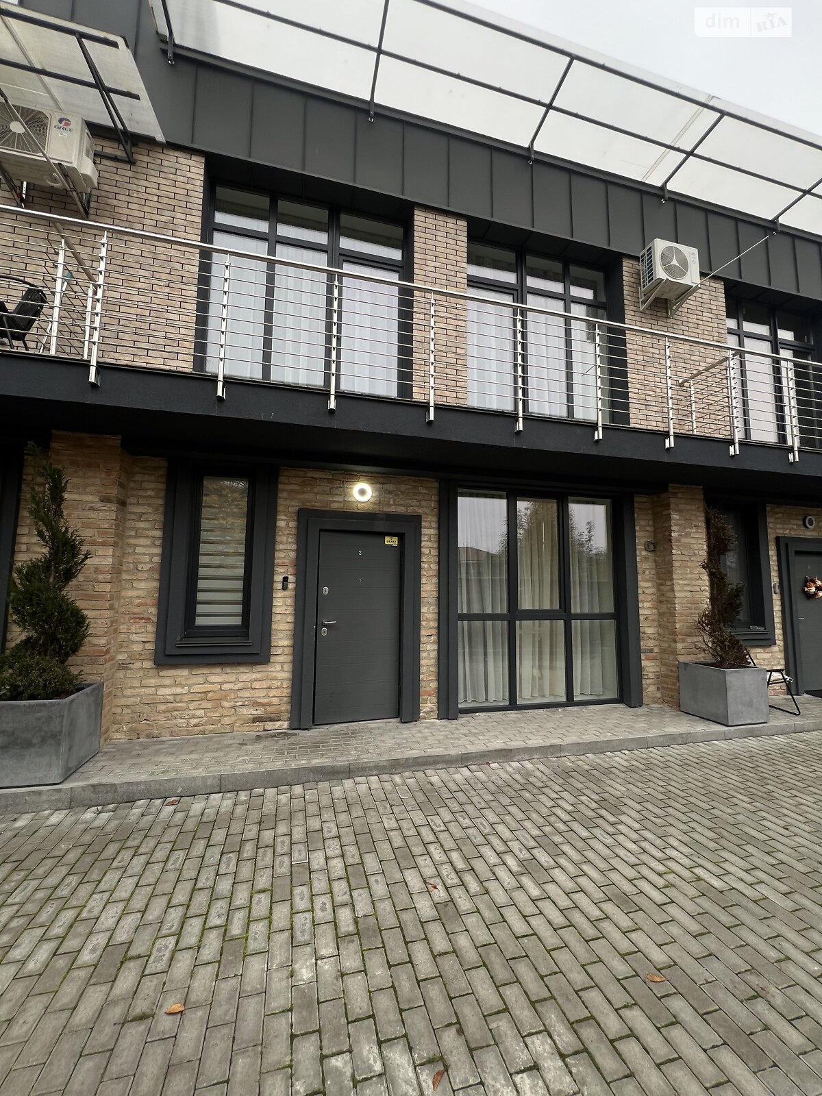 Продаж частини будинку в Рівному, вулиця Савура Клима 17, район 12-школа, 2 кімнати фото 1 Продаж частини будинку в Рівному, вулиця Савура Клима 17, район 12-школа, 2 кімнати фото 1